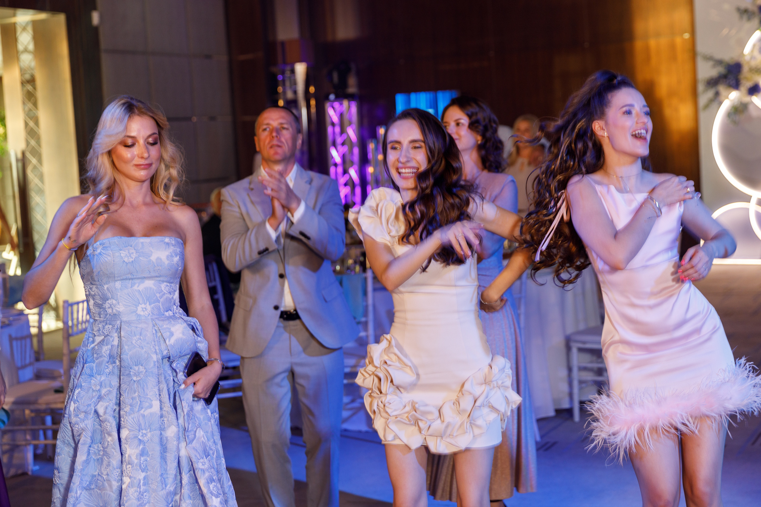 Максим та Іветта (Мозаїка). Аренды интерактивных фотозон в Харькове