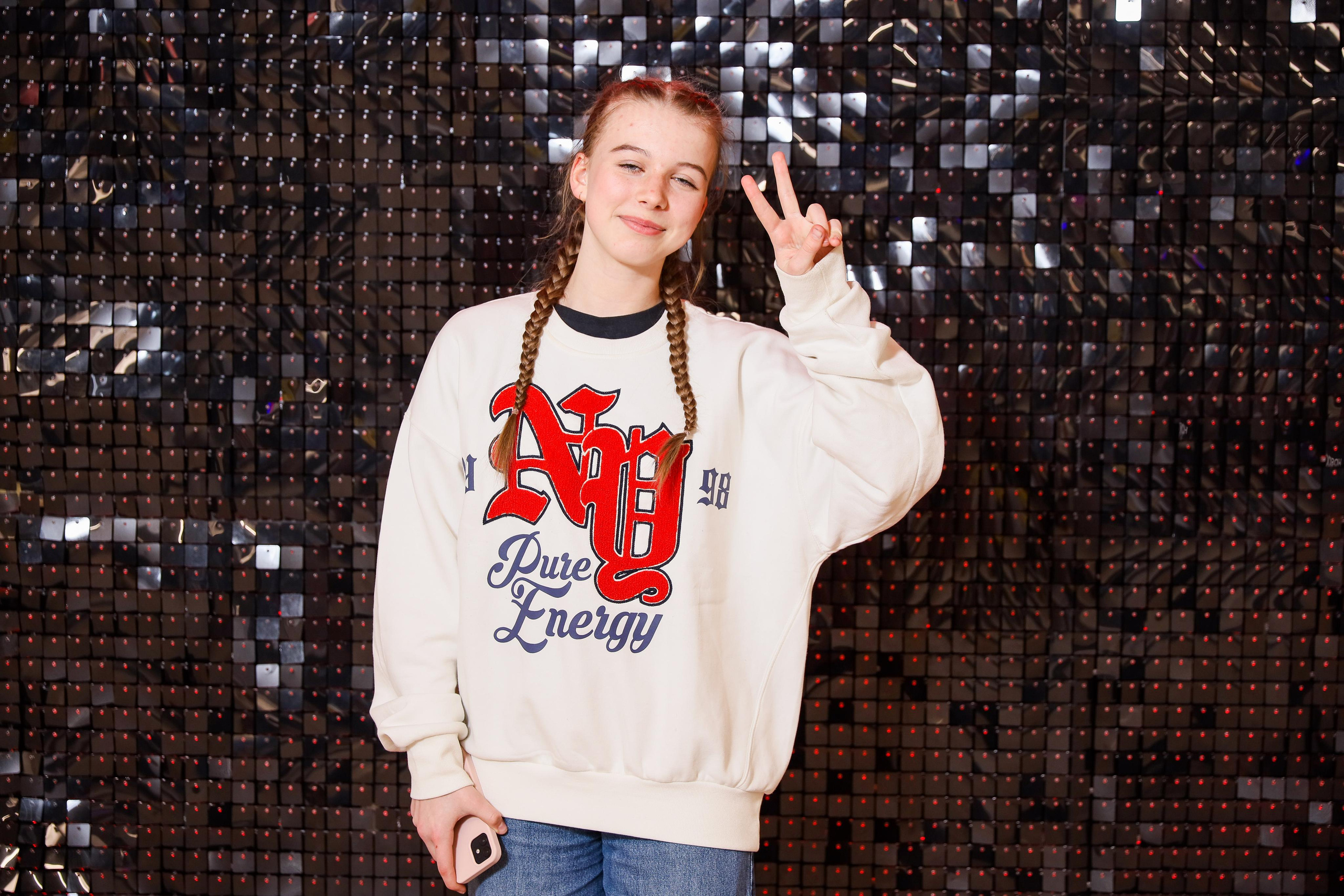 Фотомозаїка на 580 фото для ТРЦ Караван. Аренды интерактивных фотозон в Харькове