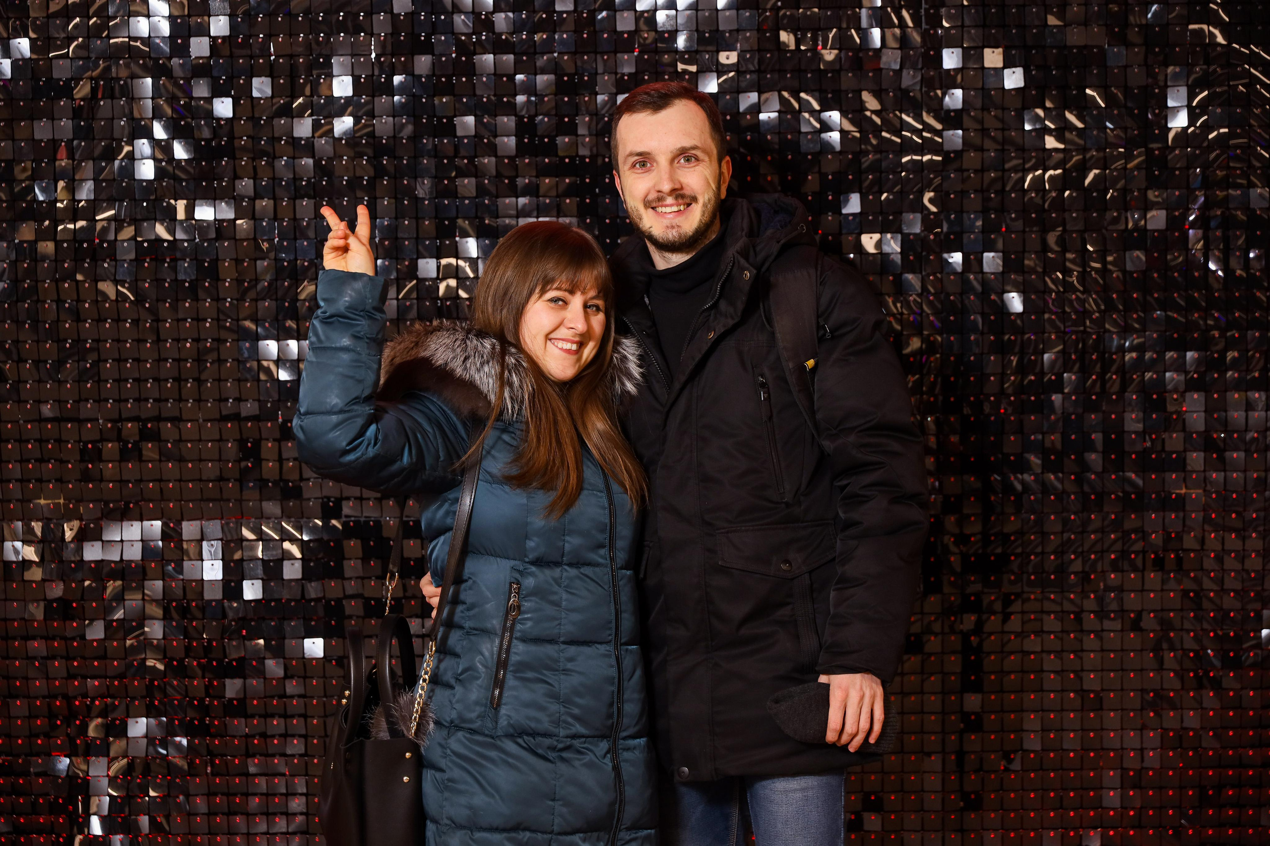 Фотомозаїка на 580 фото для ТРЦ Караван. Аренды интерактивных фотозон в Харькове