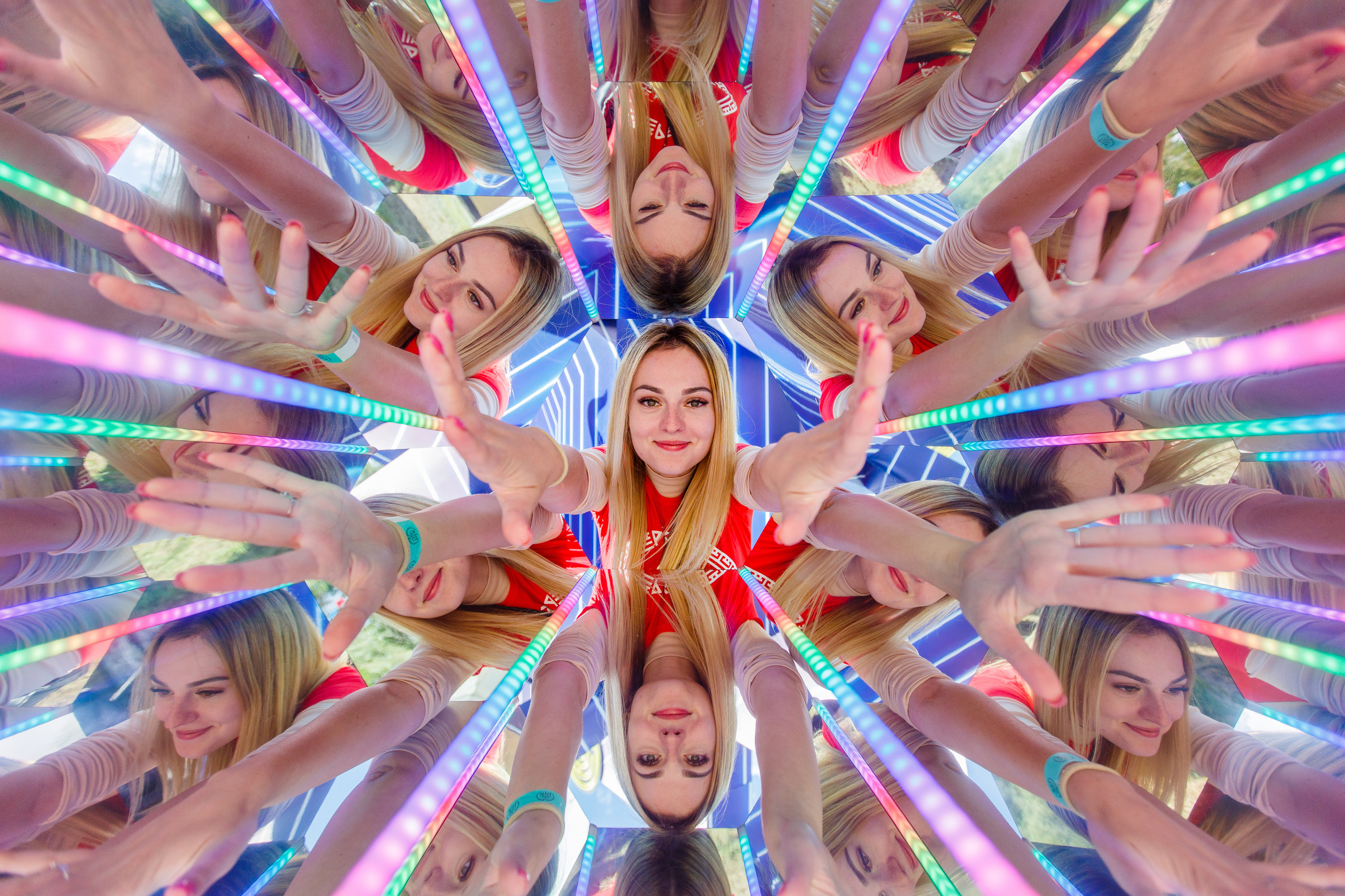 NIX (04.09.2021). Аренды интерактивных фотозон в Харькове