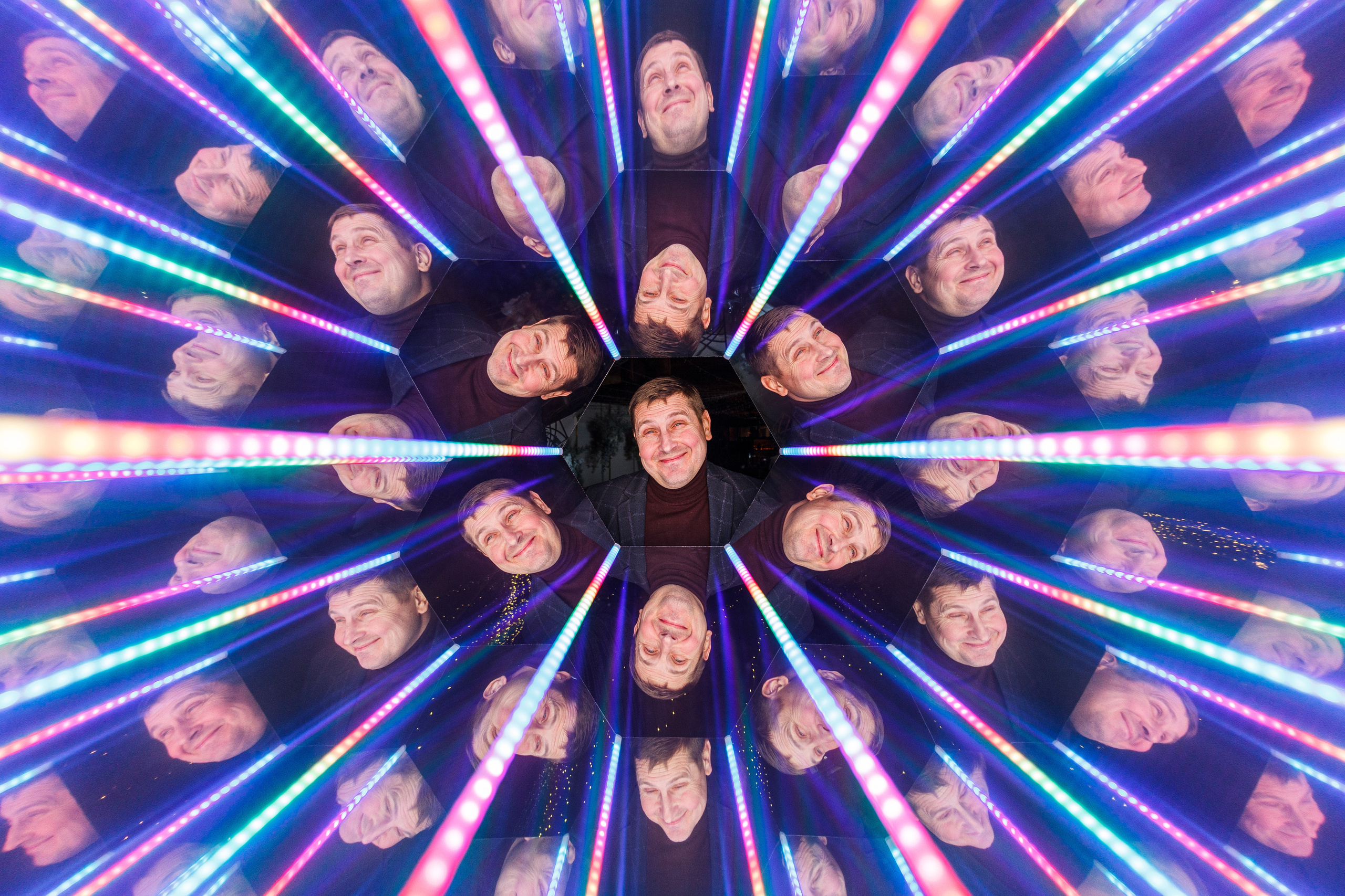 Калейдоскоп на свадьбе Алексея и Ання. Аренды интерактивных фотозон в Харькове