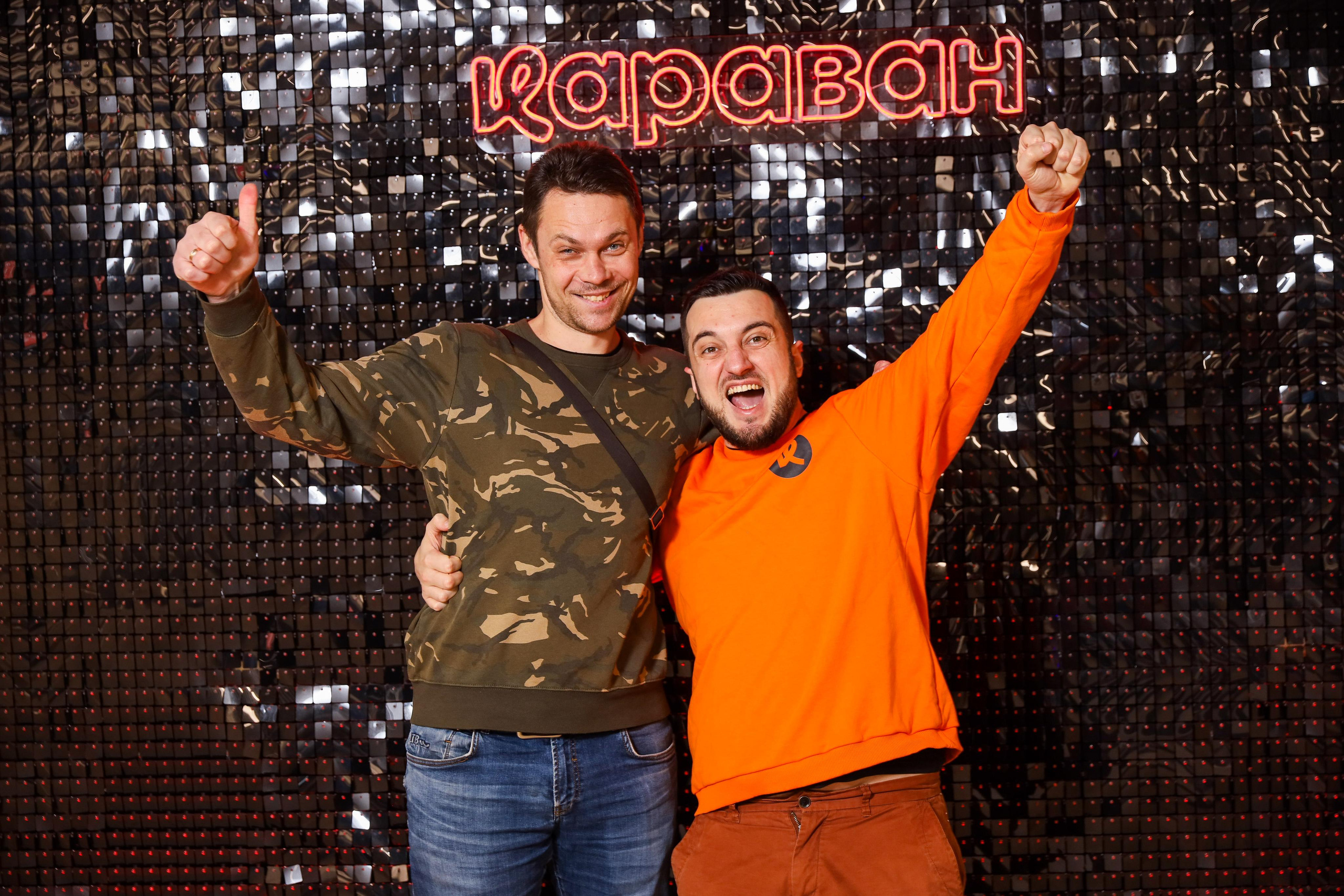 Фотомозаїка на 580 фото для ТРЦ Караван. Аренды интерактивных фотозон в Харькове