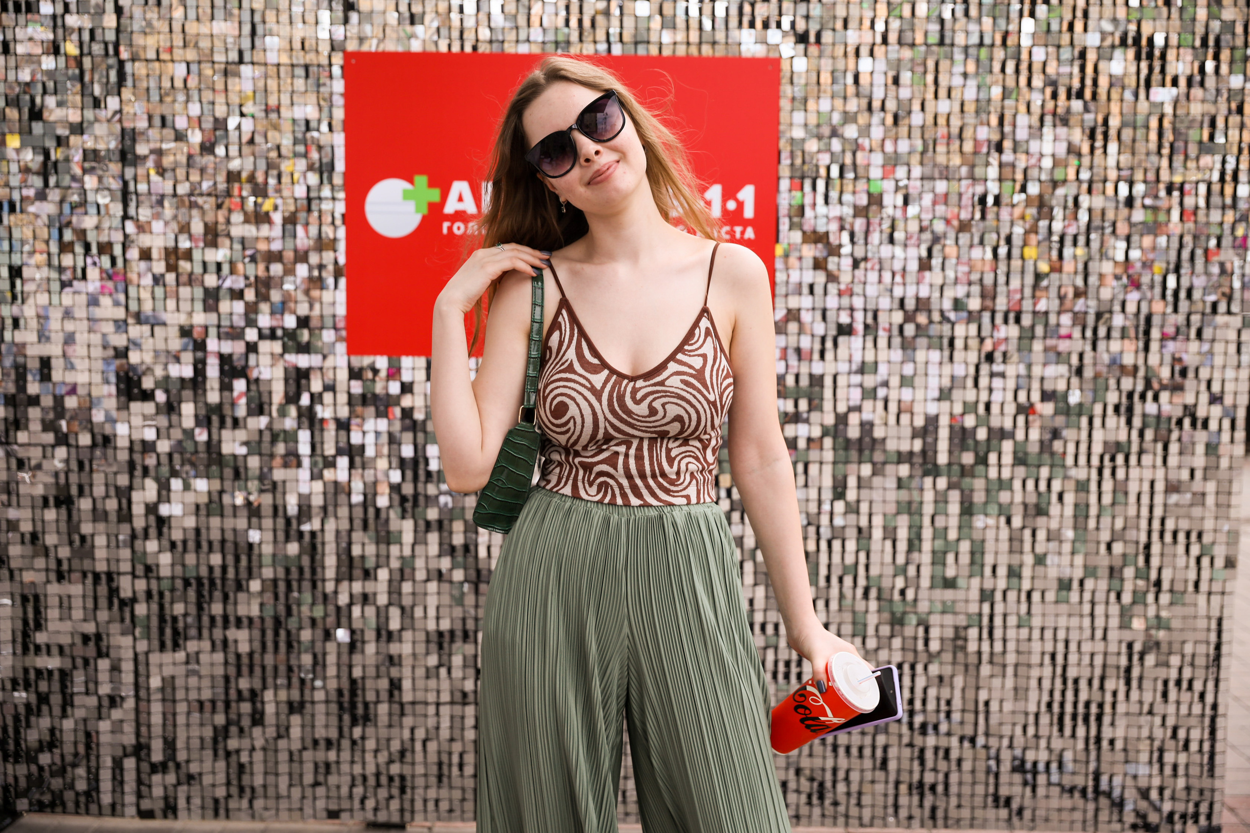 Аптека 911 (Фотомозаїка). Аренды интерактивных фотозон в Харькове