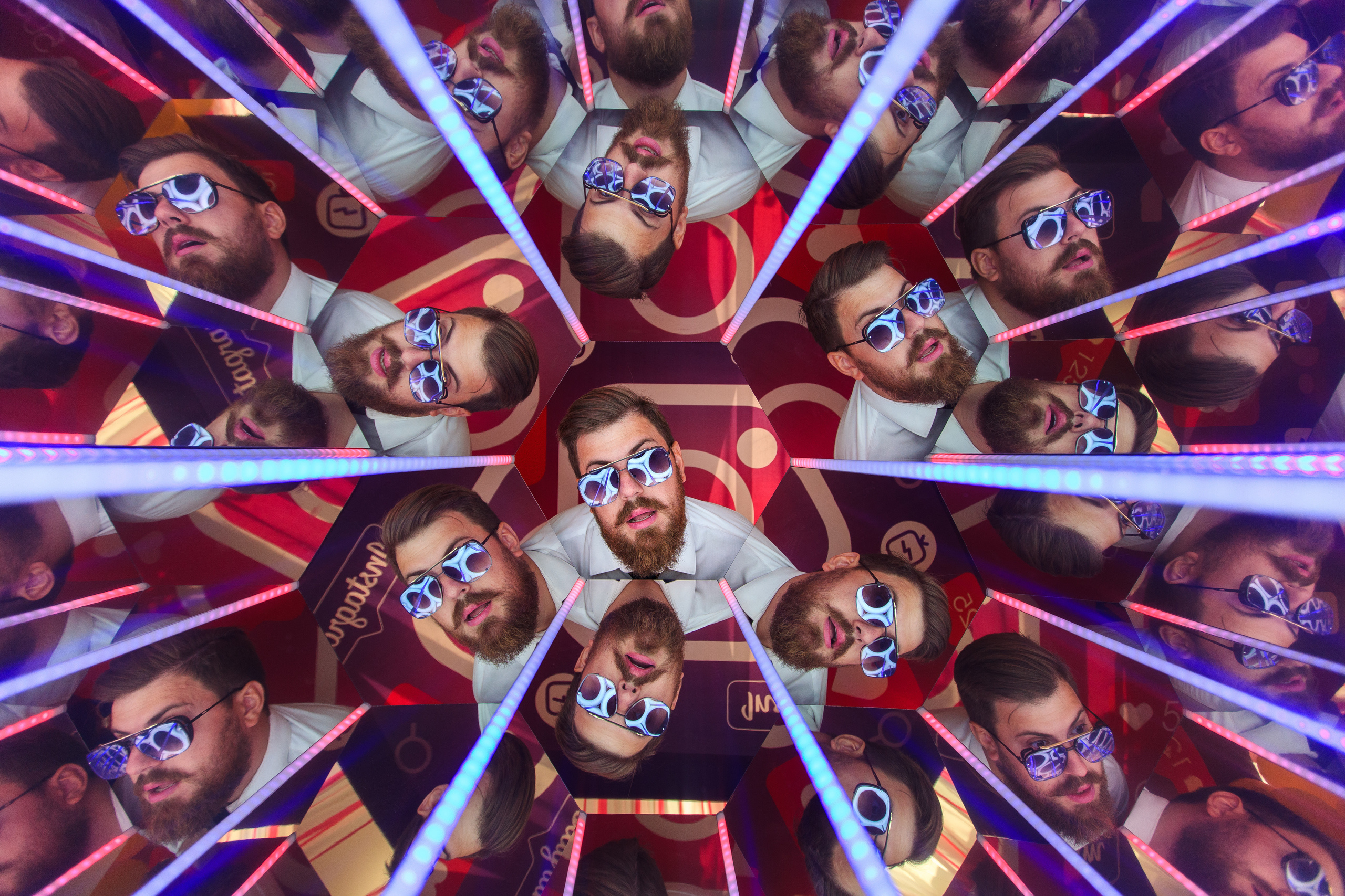 Калейдоскоп. Аренды интерактивных фотозон в Харькове