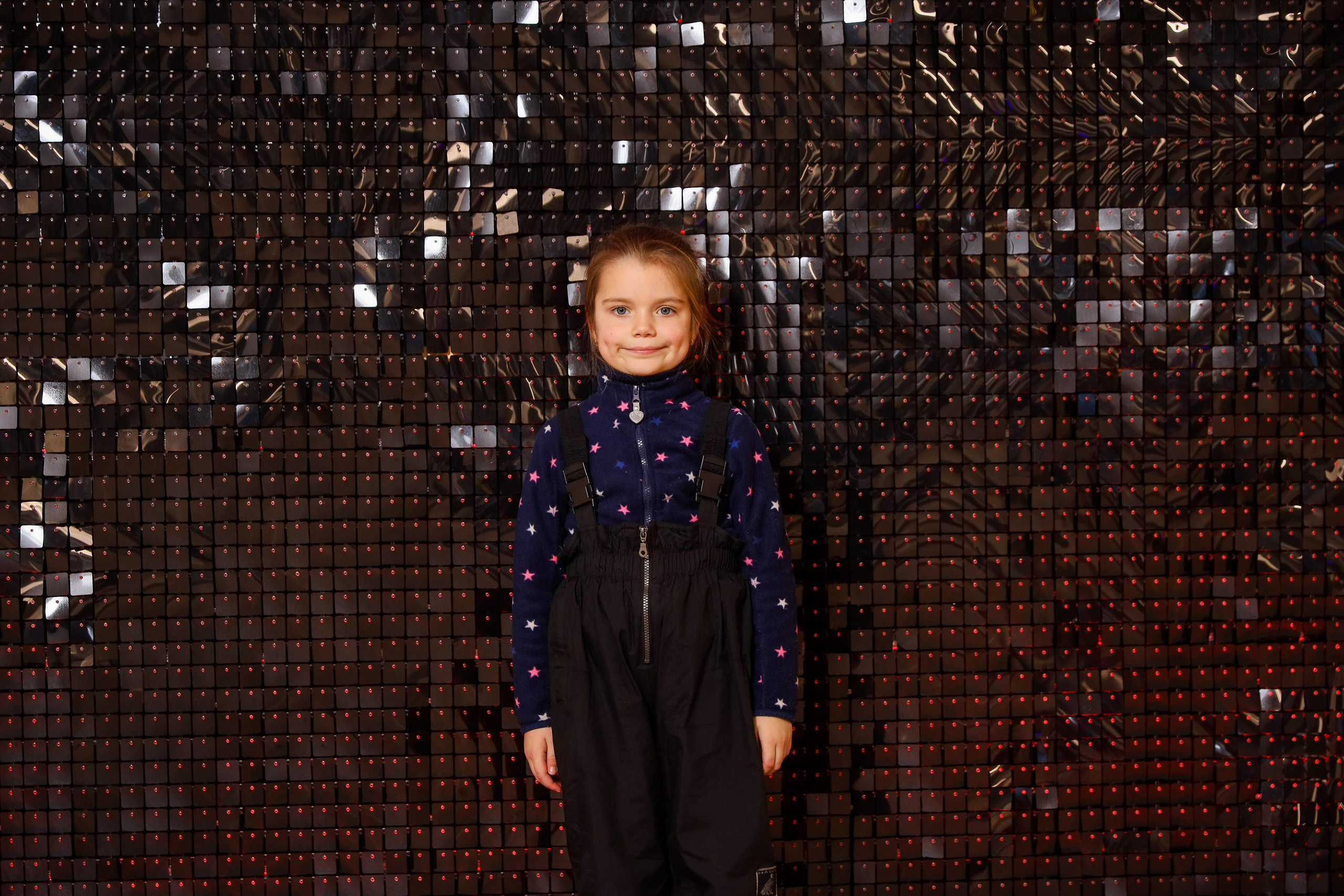 Фотомозаїка на 580 фото для ТРЦ Караван. Аренды интерактивных фотозон в Харькове