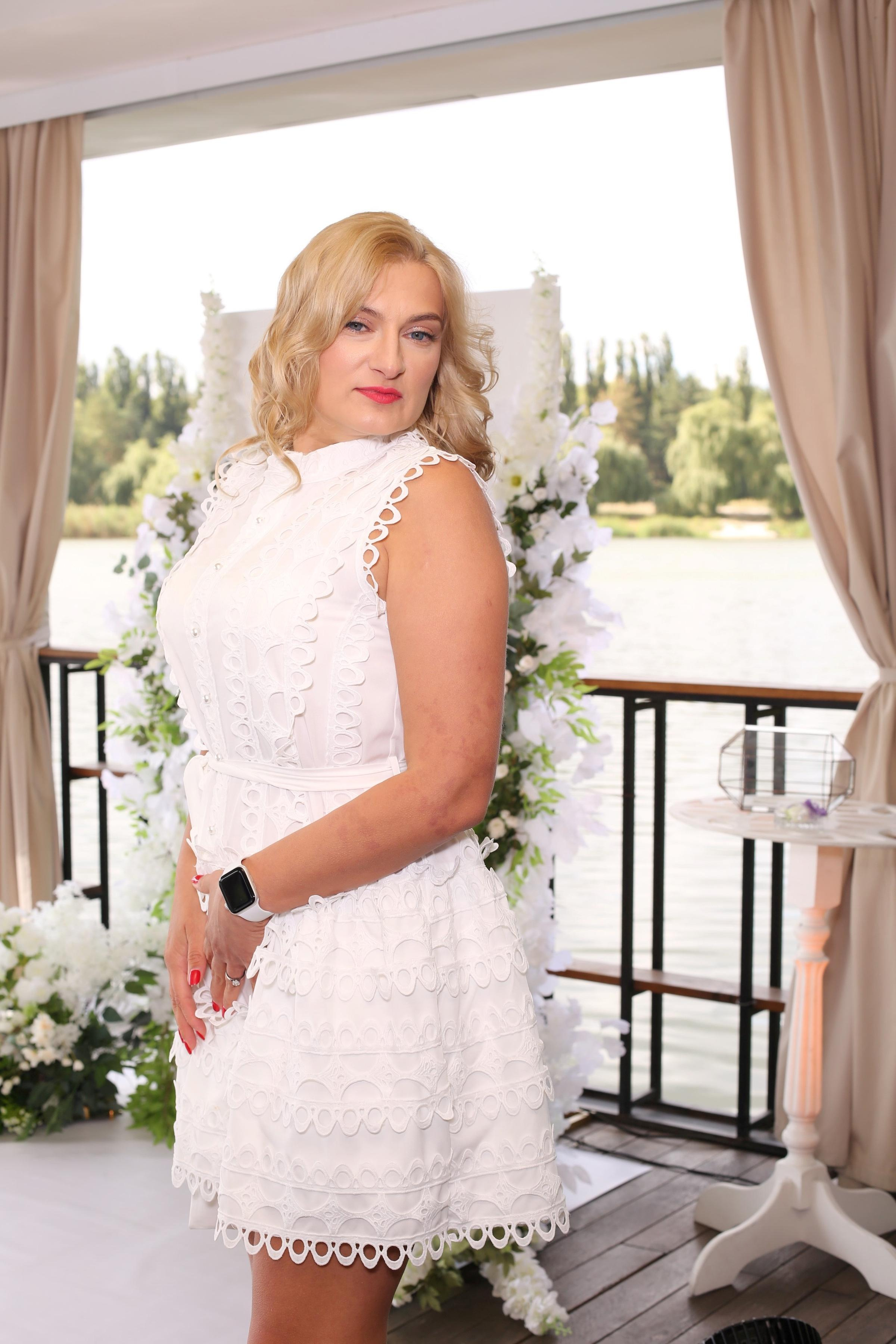 Євген та Вікторія (AiR PhotoBox). Аренды интерактивных фотозон в Харькове