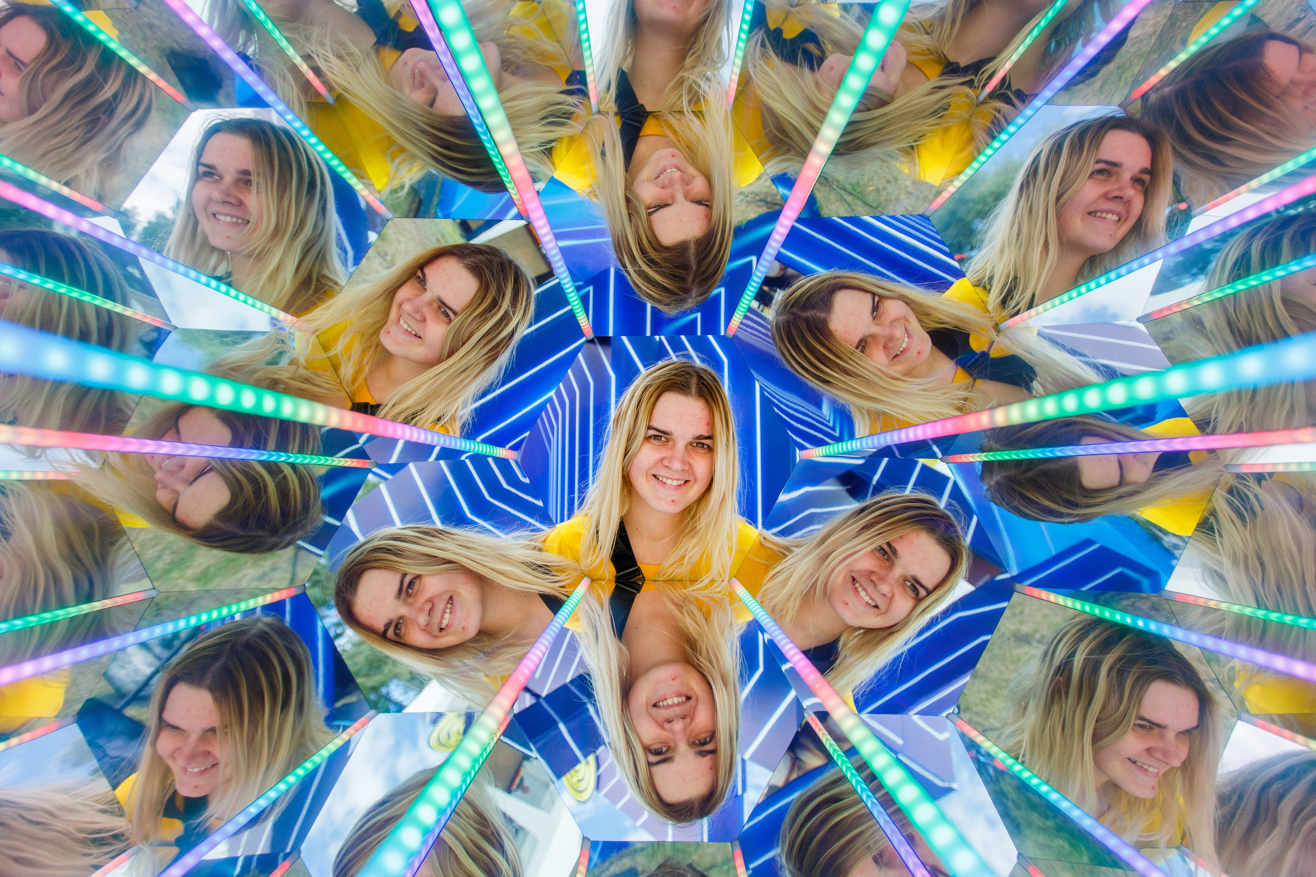 NIX (04.09.2021). Аренды интерактивных фотозон в Харькове