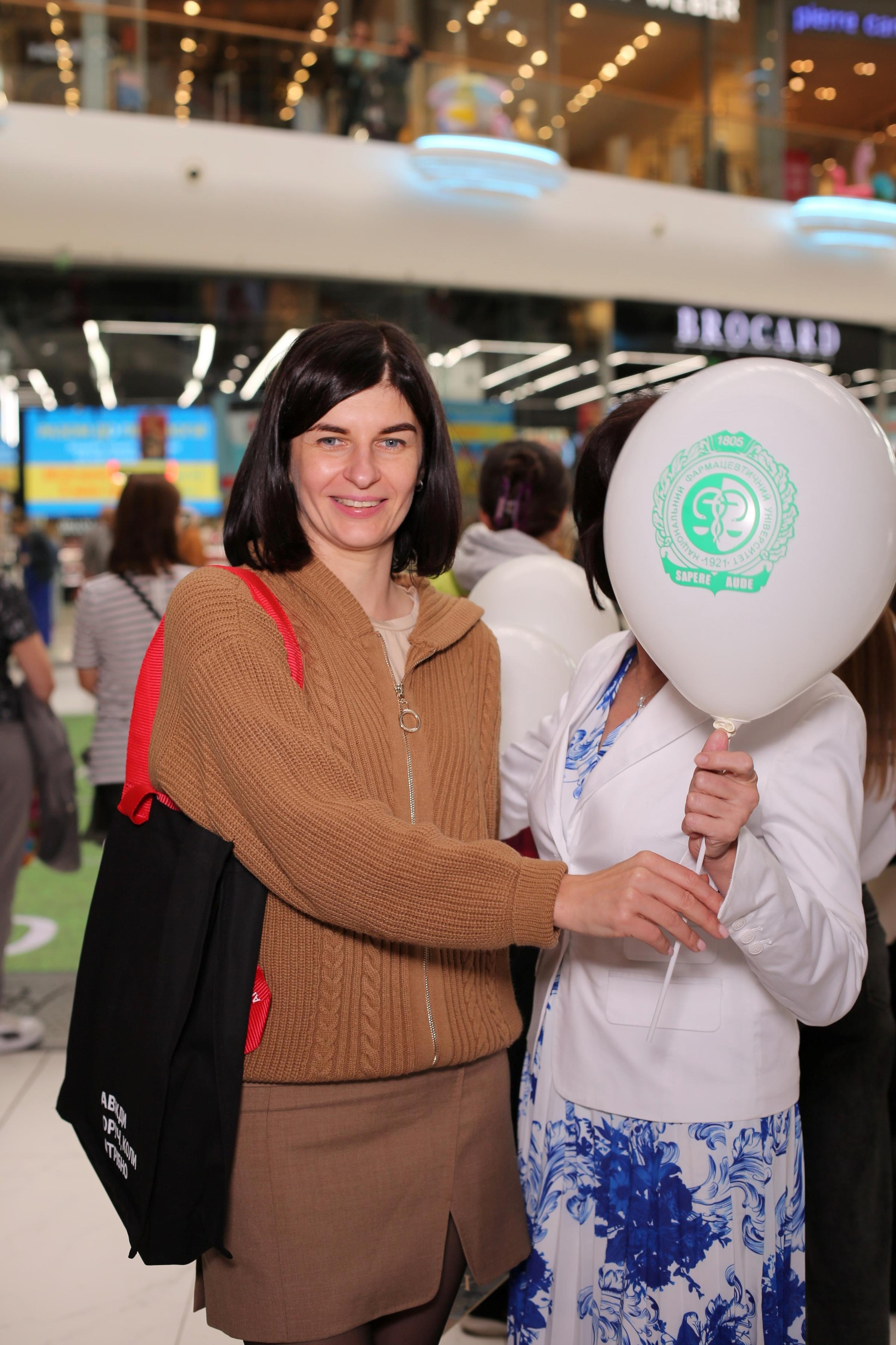 911 для НФАУ. Аренды интерактивных фотозон в Харькове