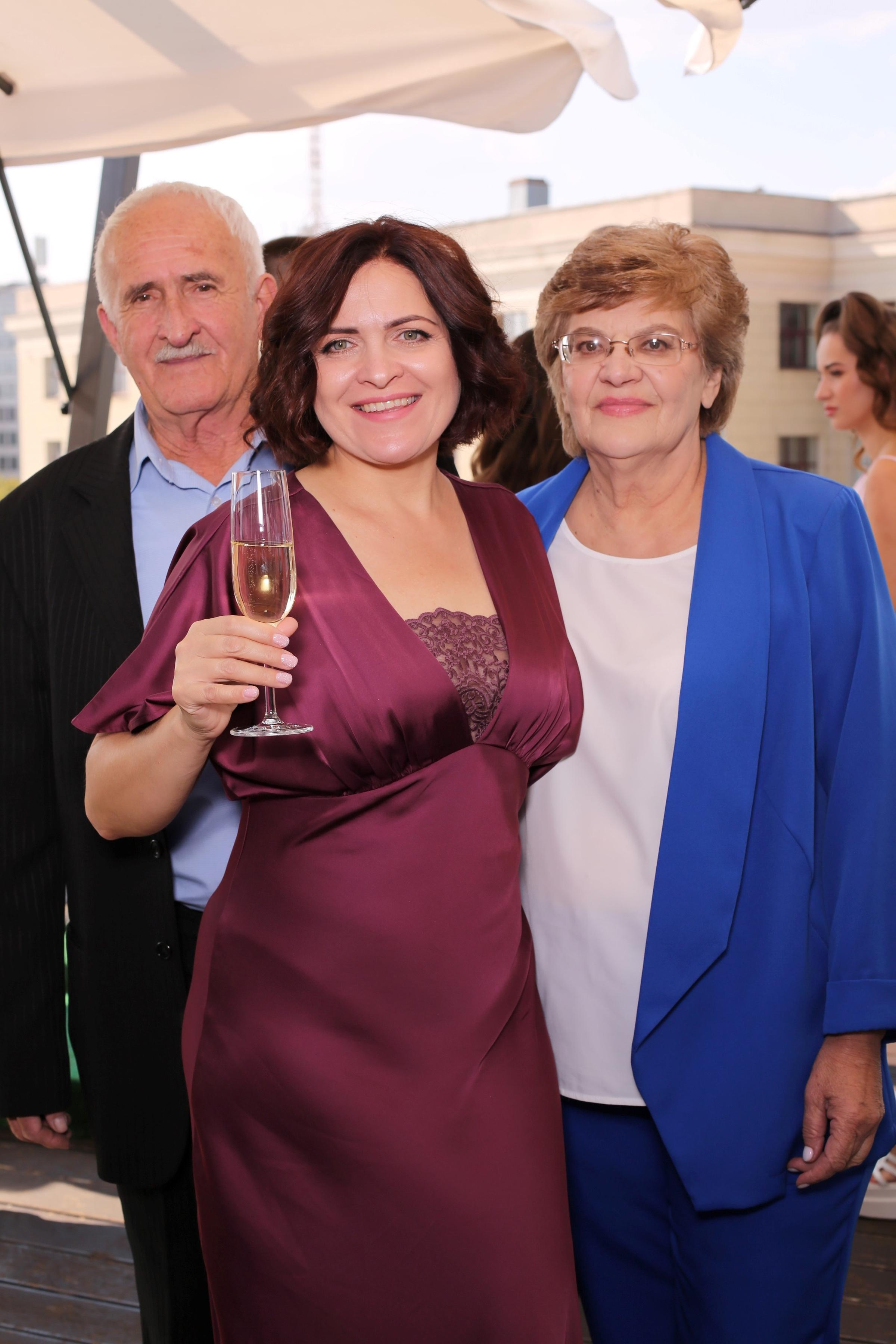 Максим та Іветта (AiR PhotoBox). Оренда інтерактивних фотозон у Харкові