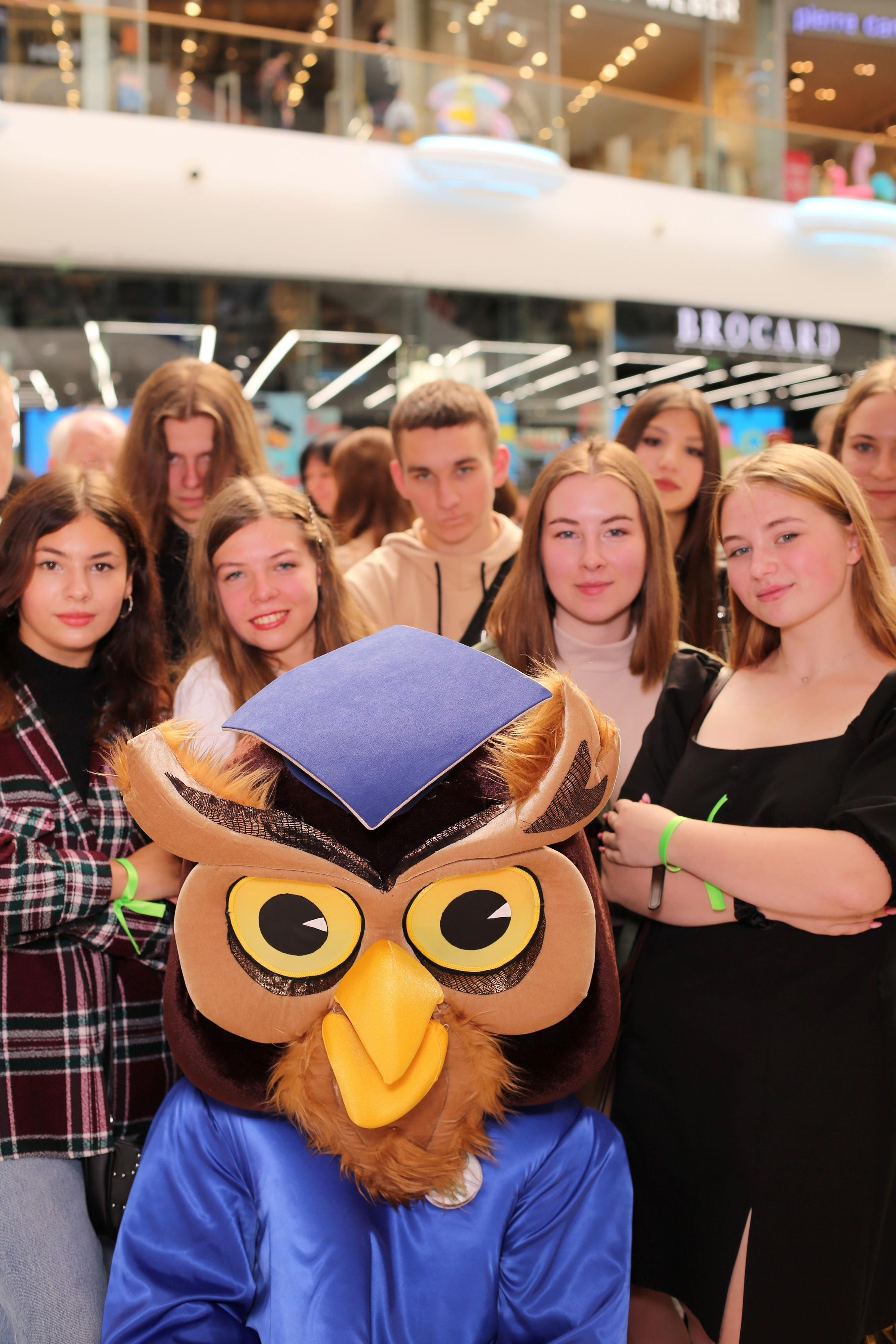 911 для НФАУ. Аренды интерактивных фотозон в Харькове