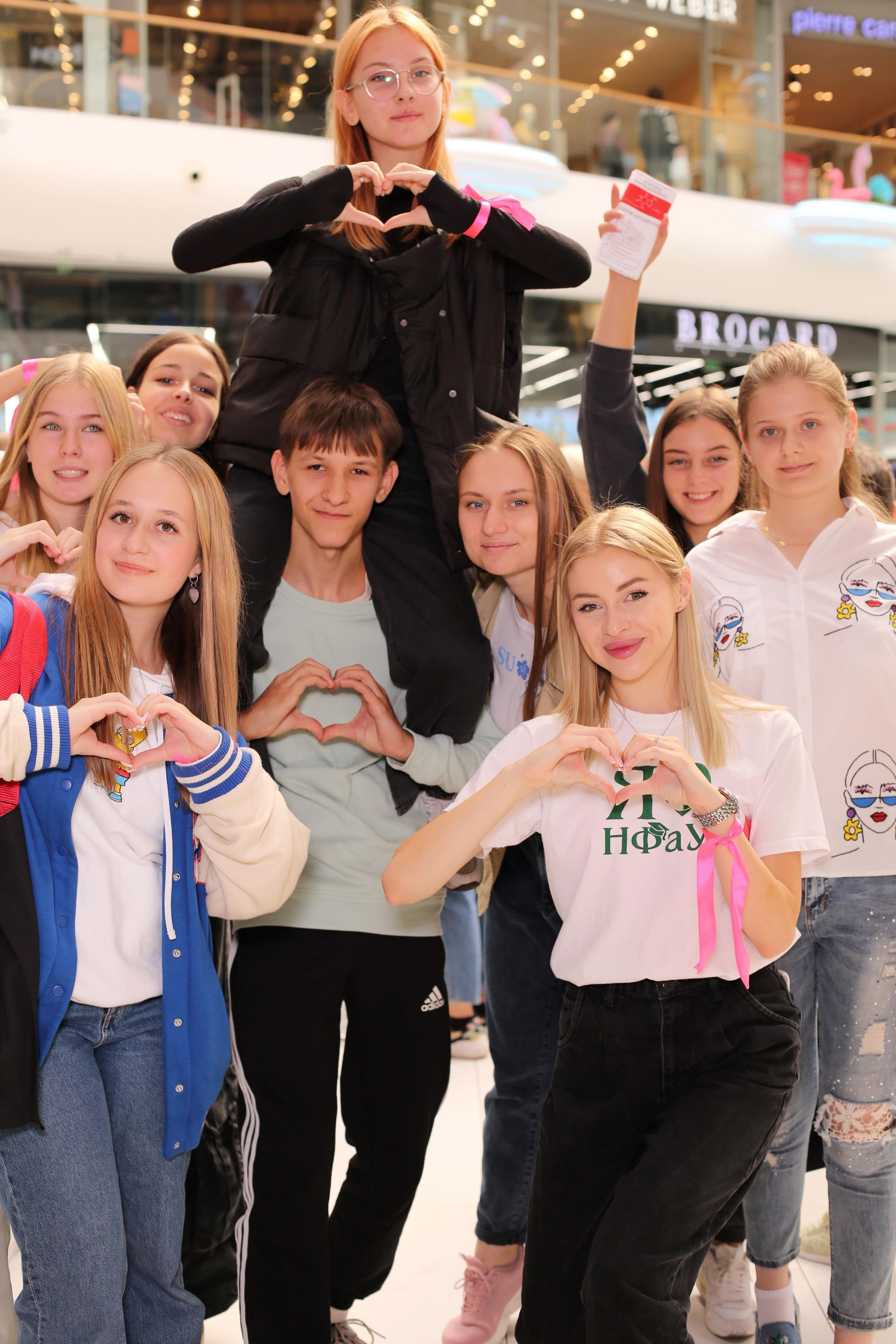 911 для НФАУ. Аренды интерактивных фотозон в Харькове