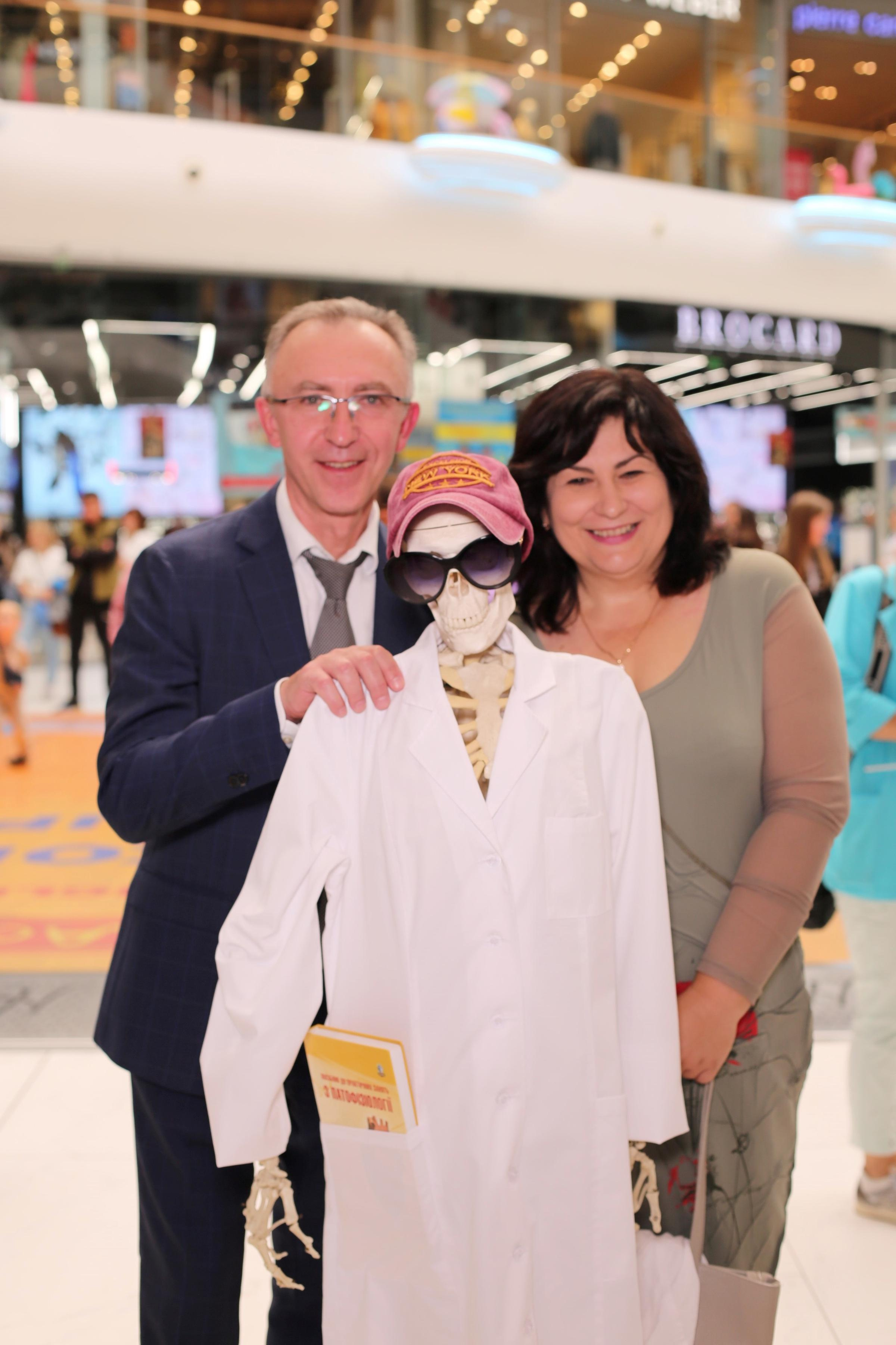 911 для НФАУ. Аренды интерактивных фотозон в Харькове