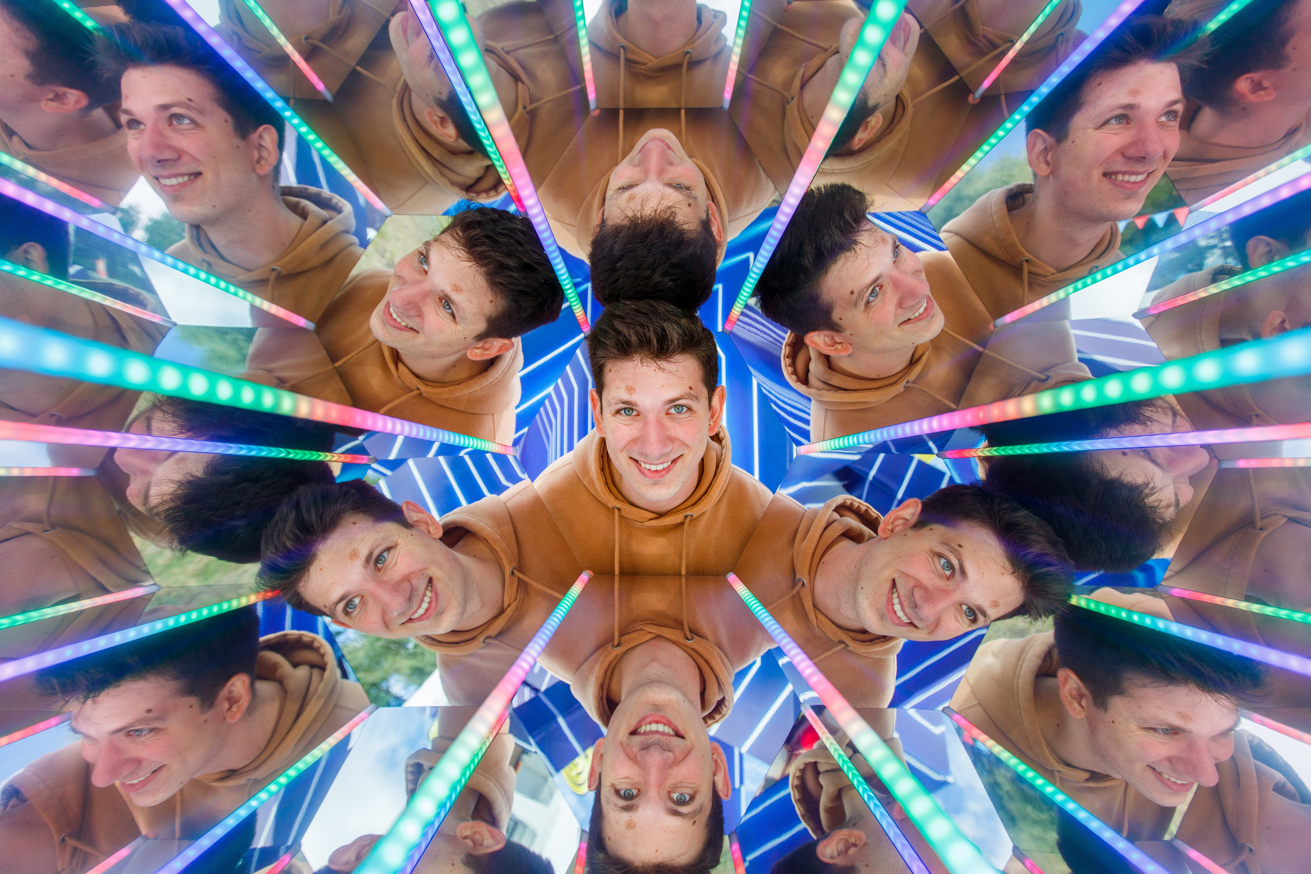 NIX (04.09.2021). Аренды интерактивных фотозон в Харькове