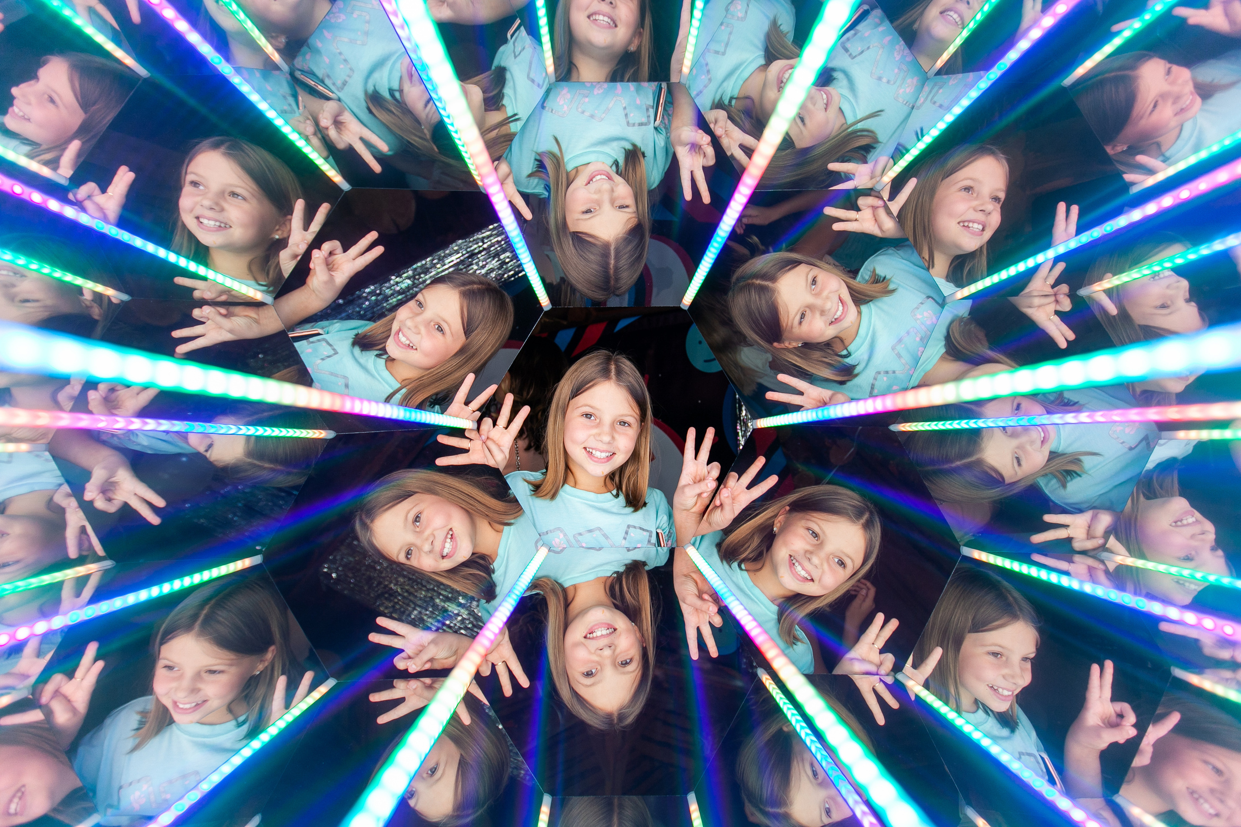 Калейдоскоп 28.08.2021. Аренды интерактивных фотозон в Харькове