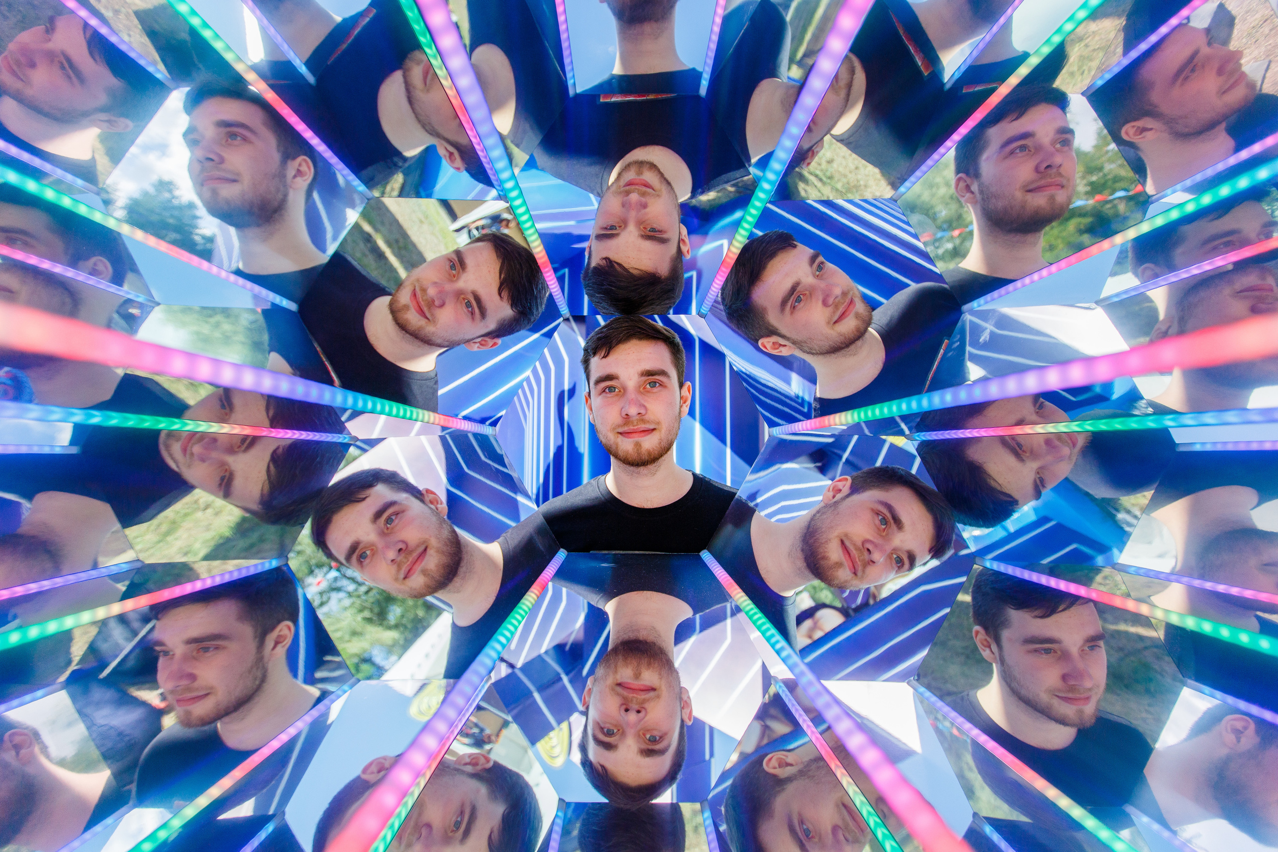 NIX (04.09.2021). Аренды интерактивных фотозон в Харькове