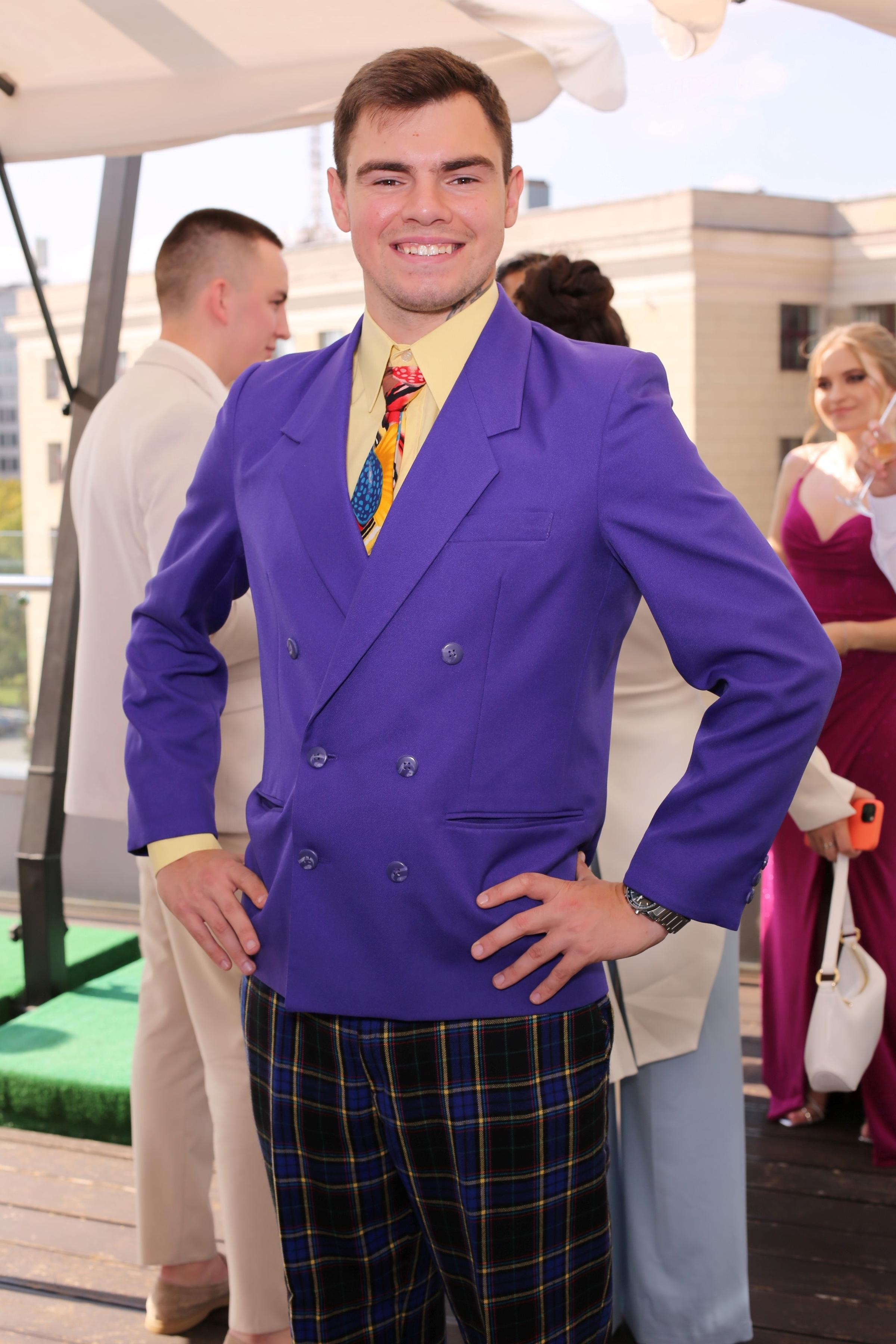 Максим та Іветта (AiR PhotoBox). Оренда інтерактивних фотозон у Харкові