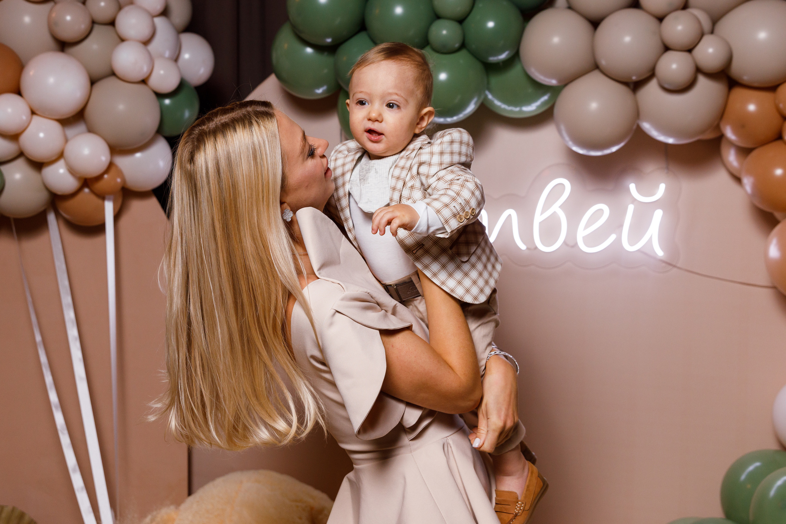 ДР Матвей. Аренды интерактивных фотозон в Харькове