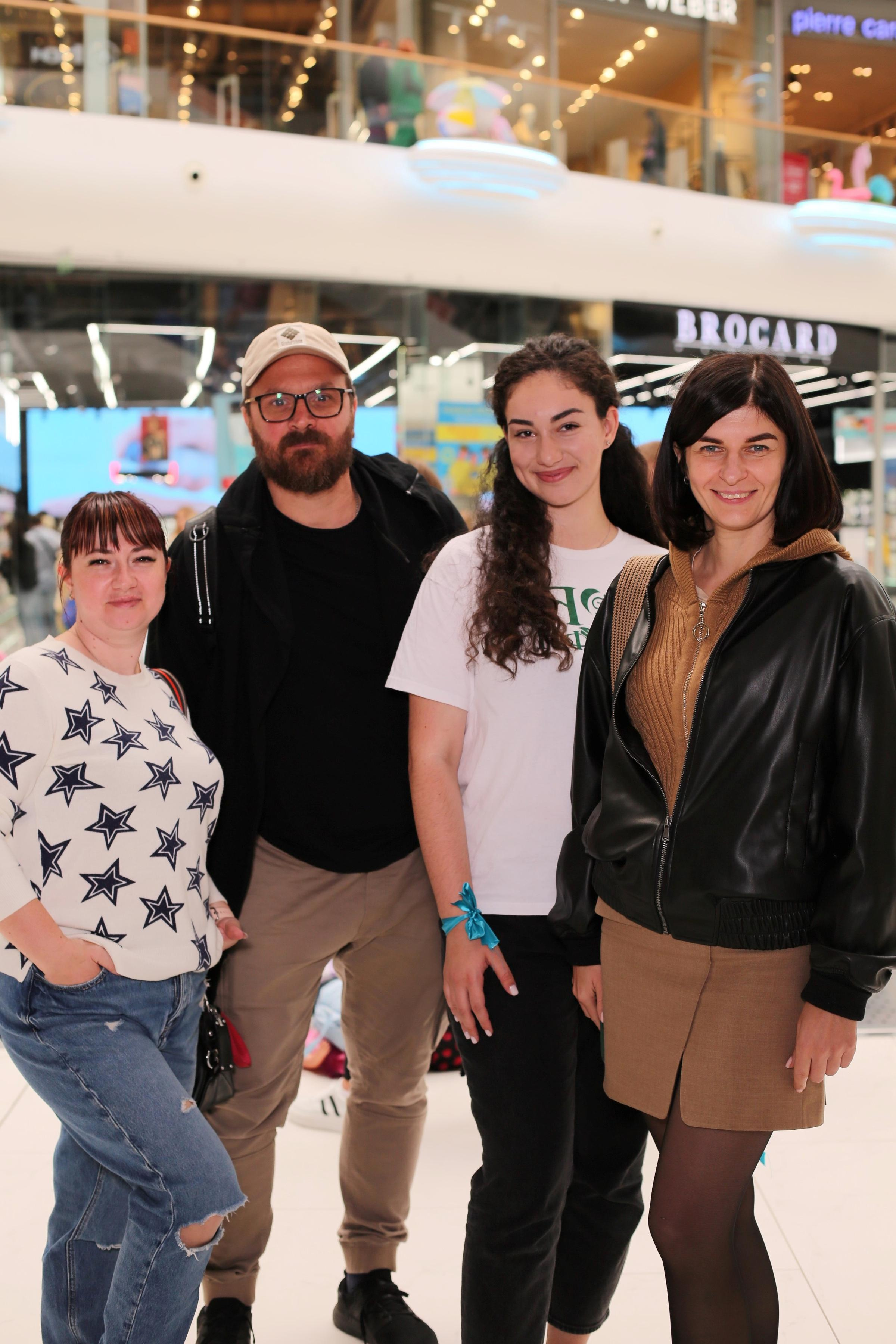 911 для НФАУ. Аренды интерактивных фотозон в Харькове