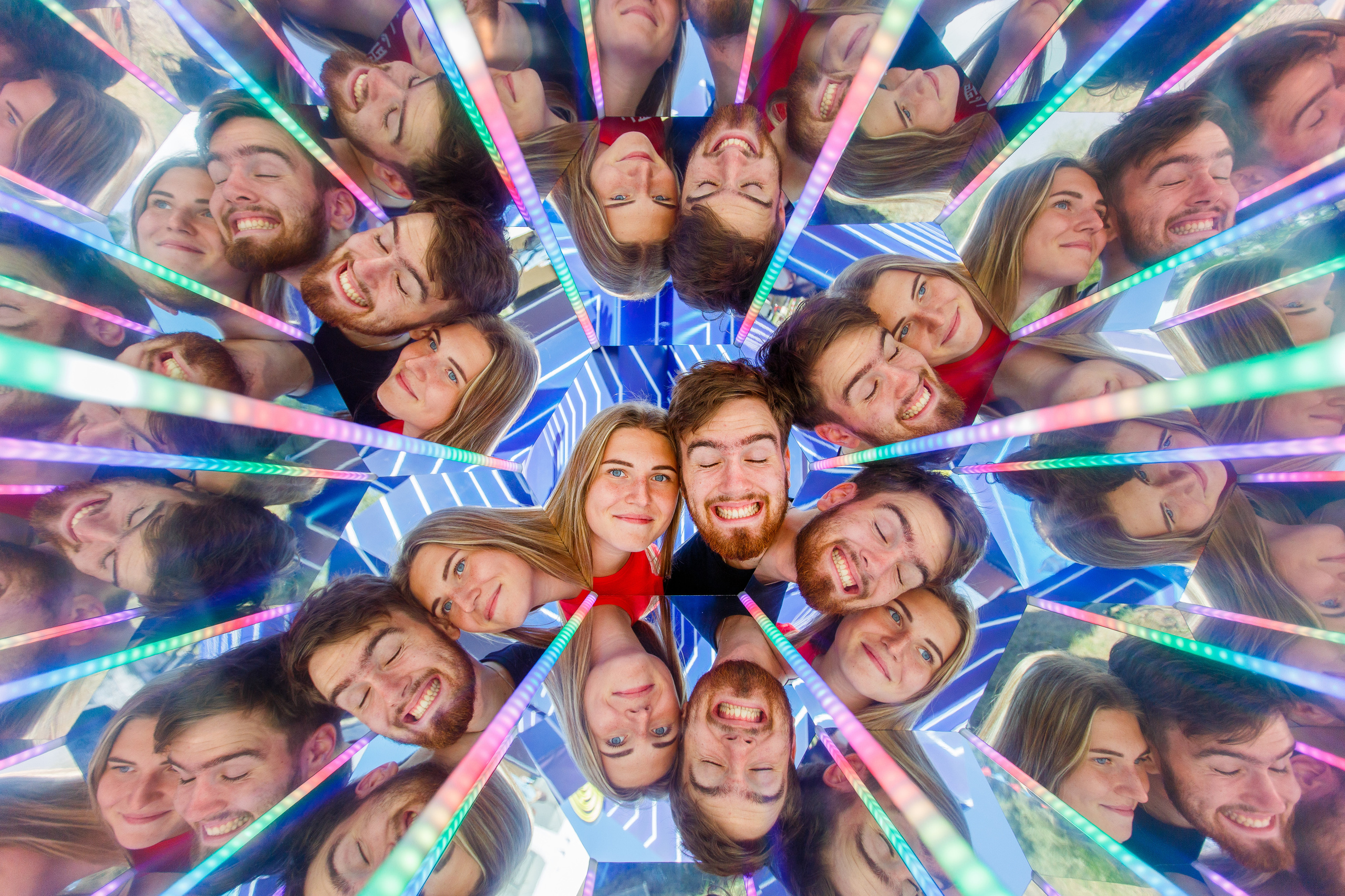 NIX (04.09.2021). Аренды интерактивных фотозон в Харькове