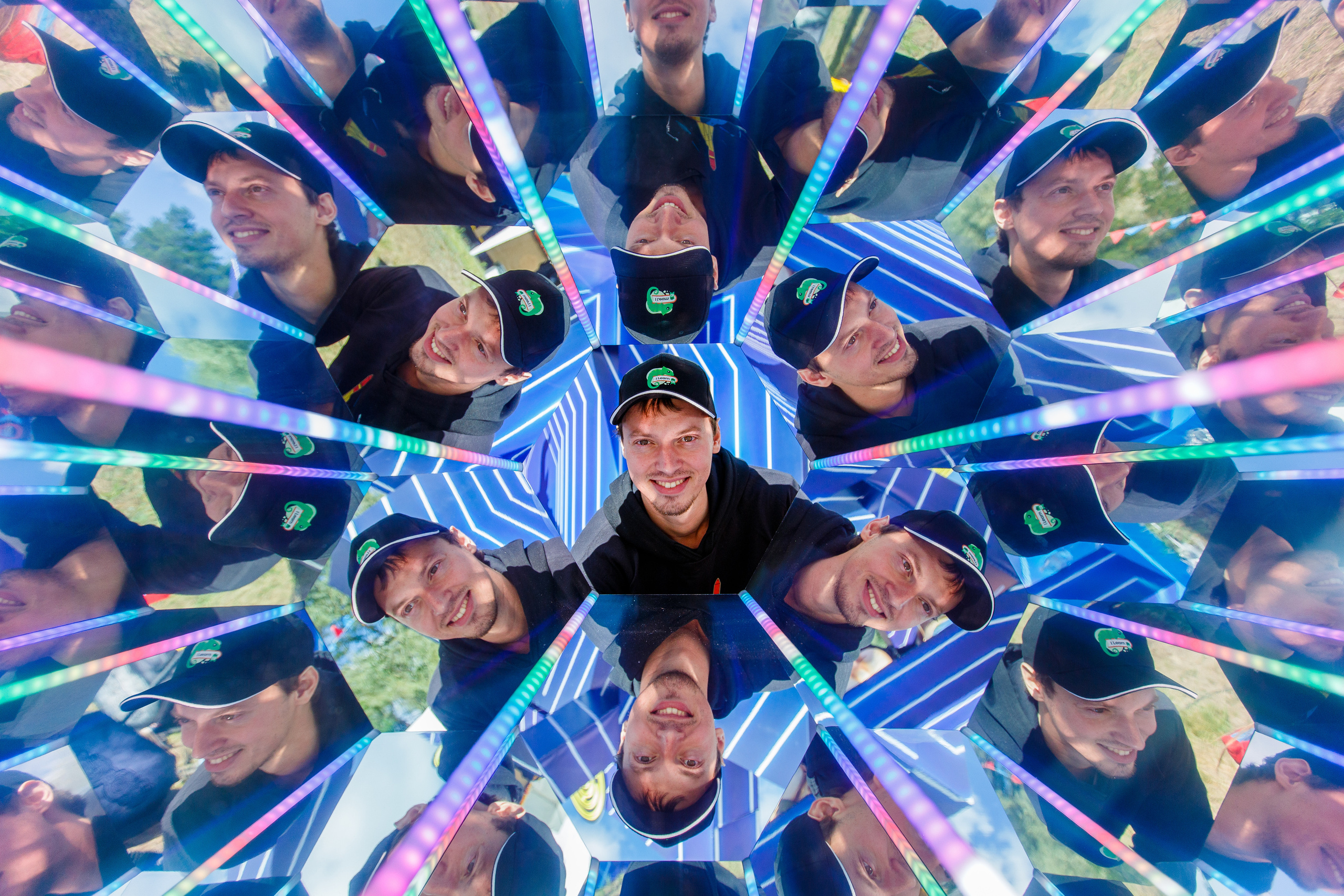 NIX (04.09.2021). Аренды интерактивных фотозон в Харькове