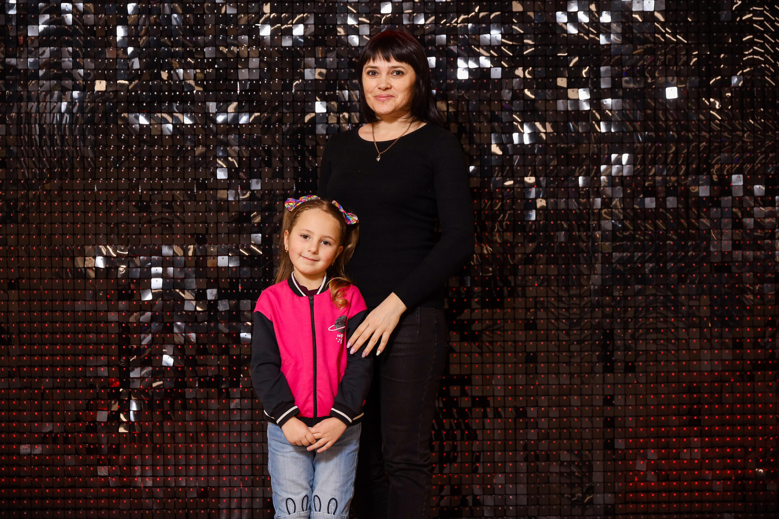 Фотомозаїка на 580 фото для ТРЦ Караван. Аренды интерактивных фотозон в Харькове