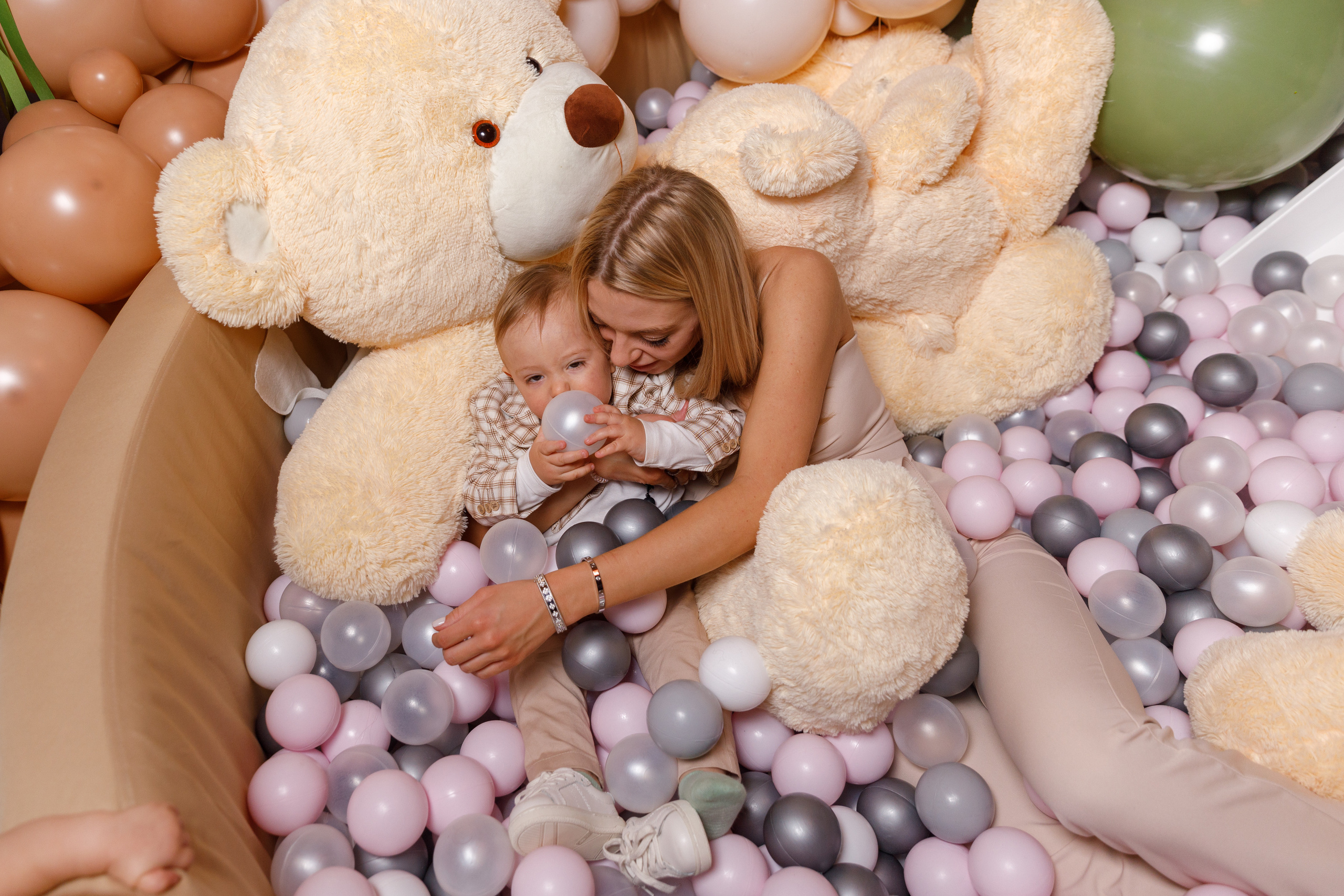 ДР Матвей. Аренды интерактивных фотозон в Харькове