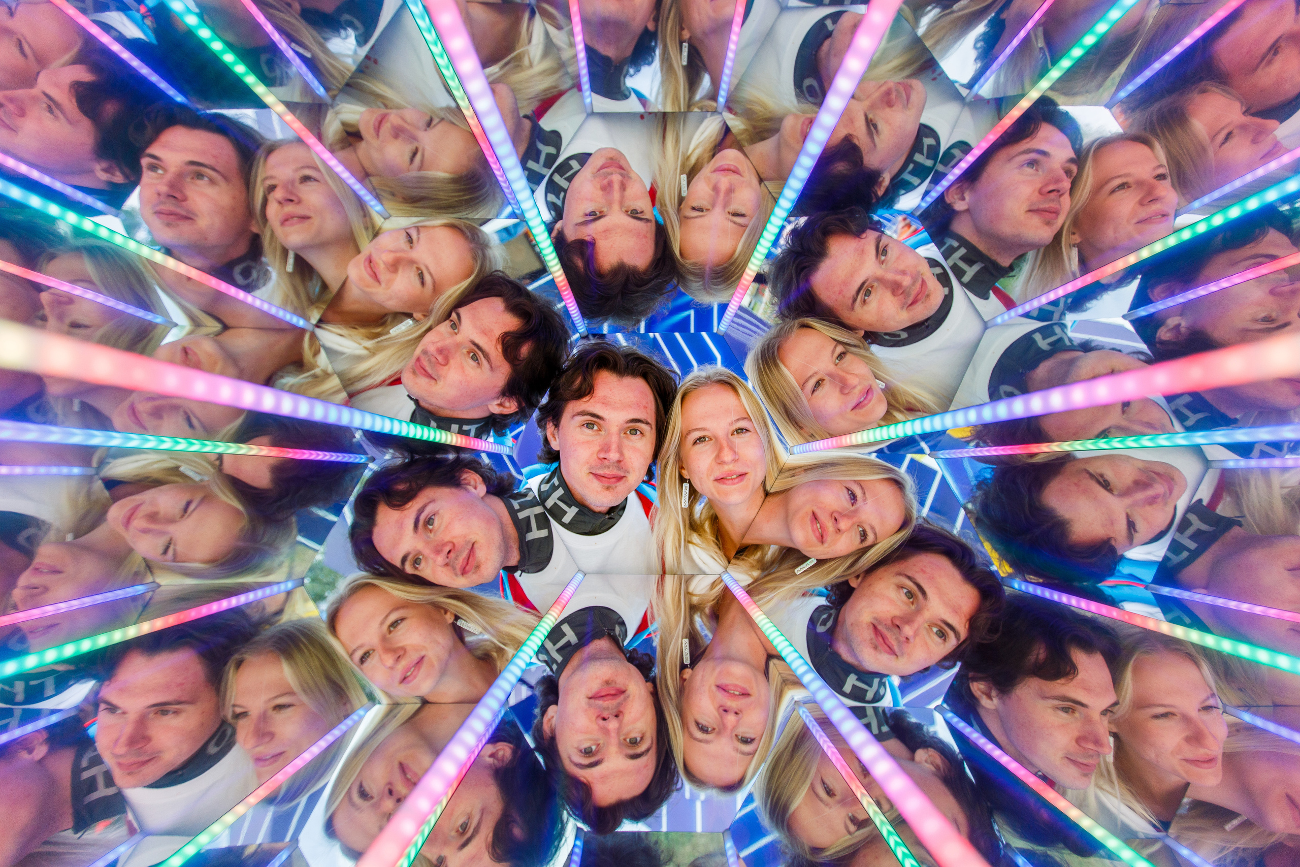 NIX (04.09.2021). Аренды интерактивных фотозон в Харькове