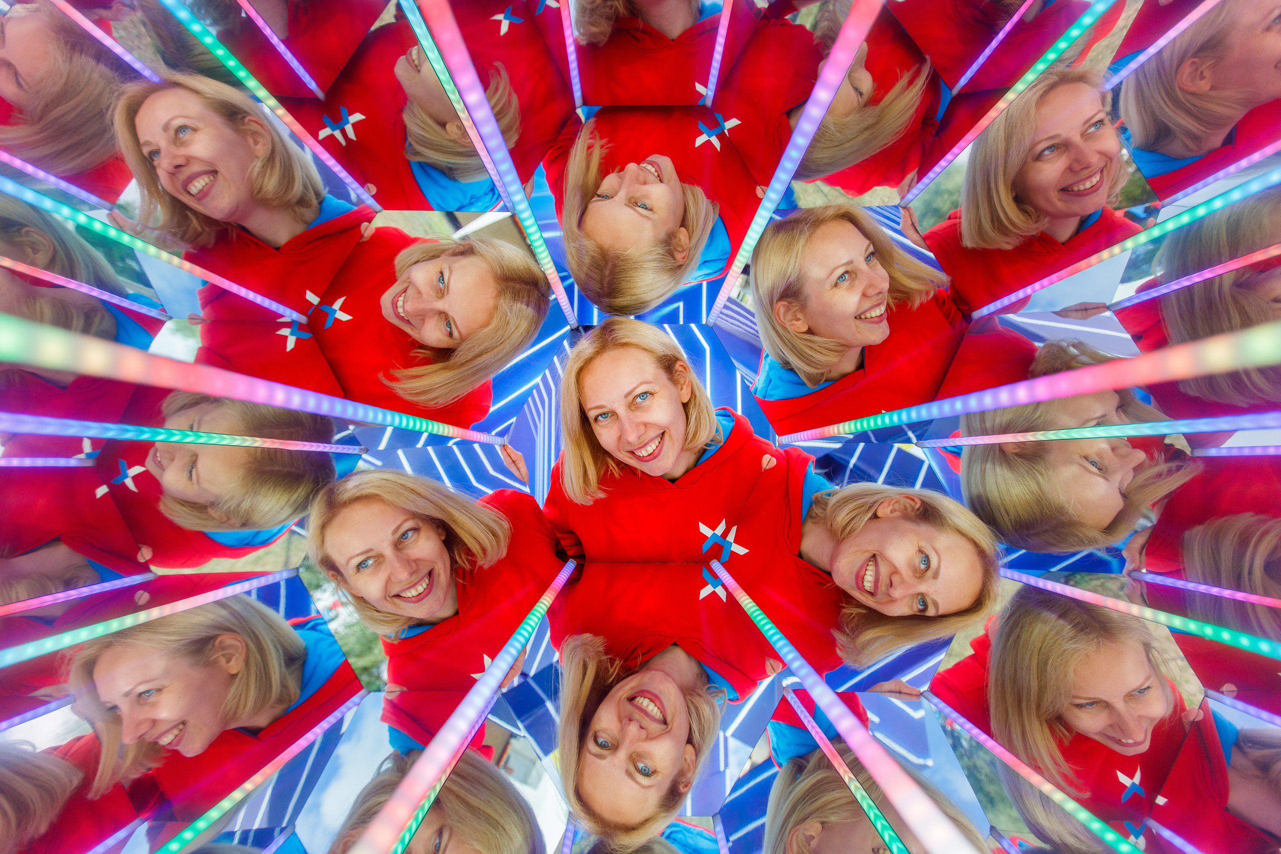 NIX (04.09.2021). Аренды интерактивных фотозон в Харькове