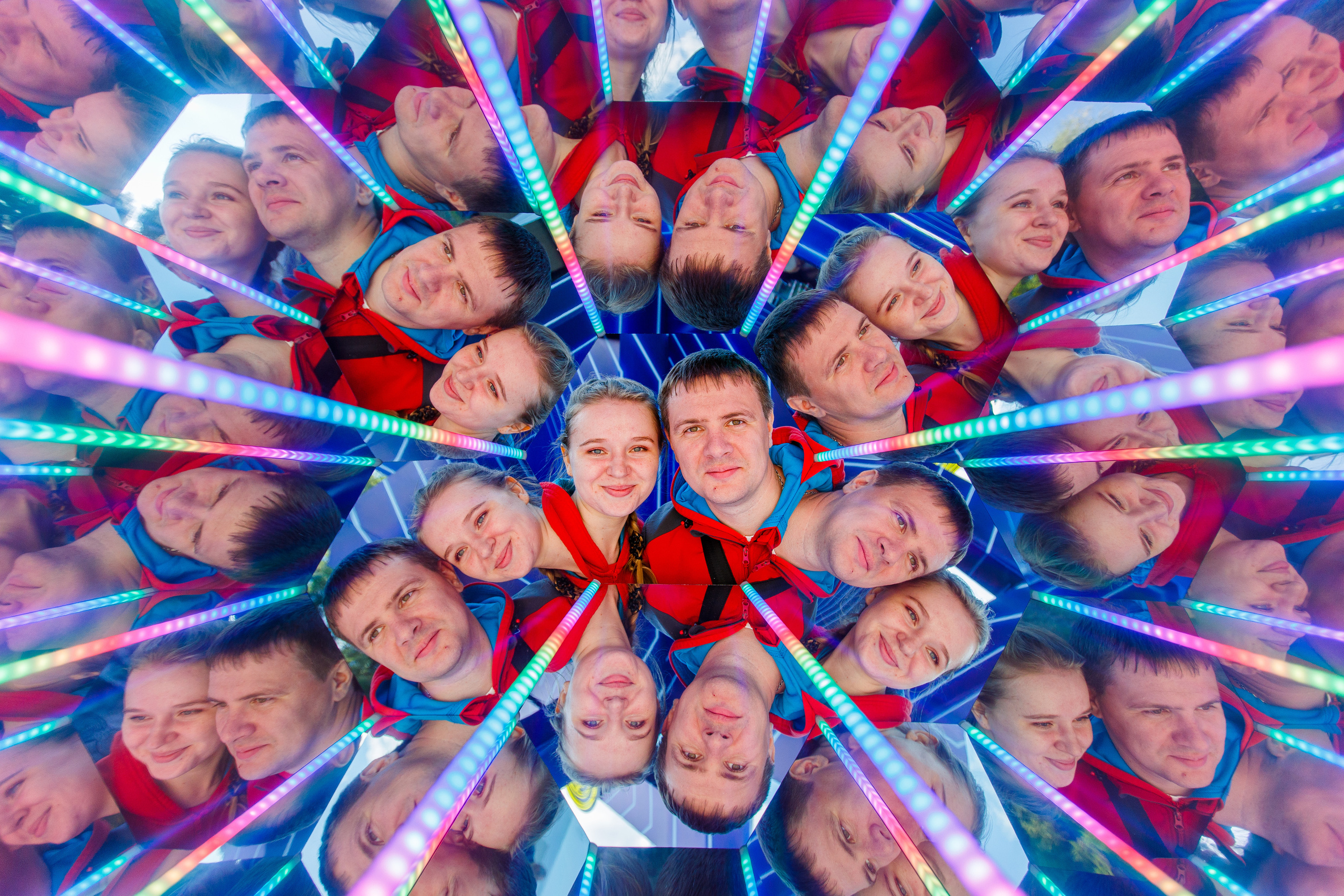 NIX (04.09.2021). Аренды интерактивных фотозон в Харькове