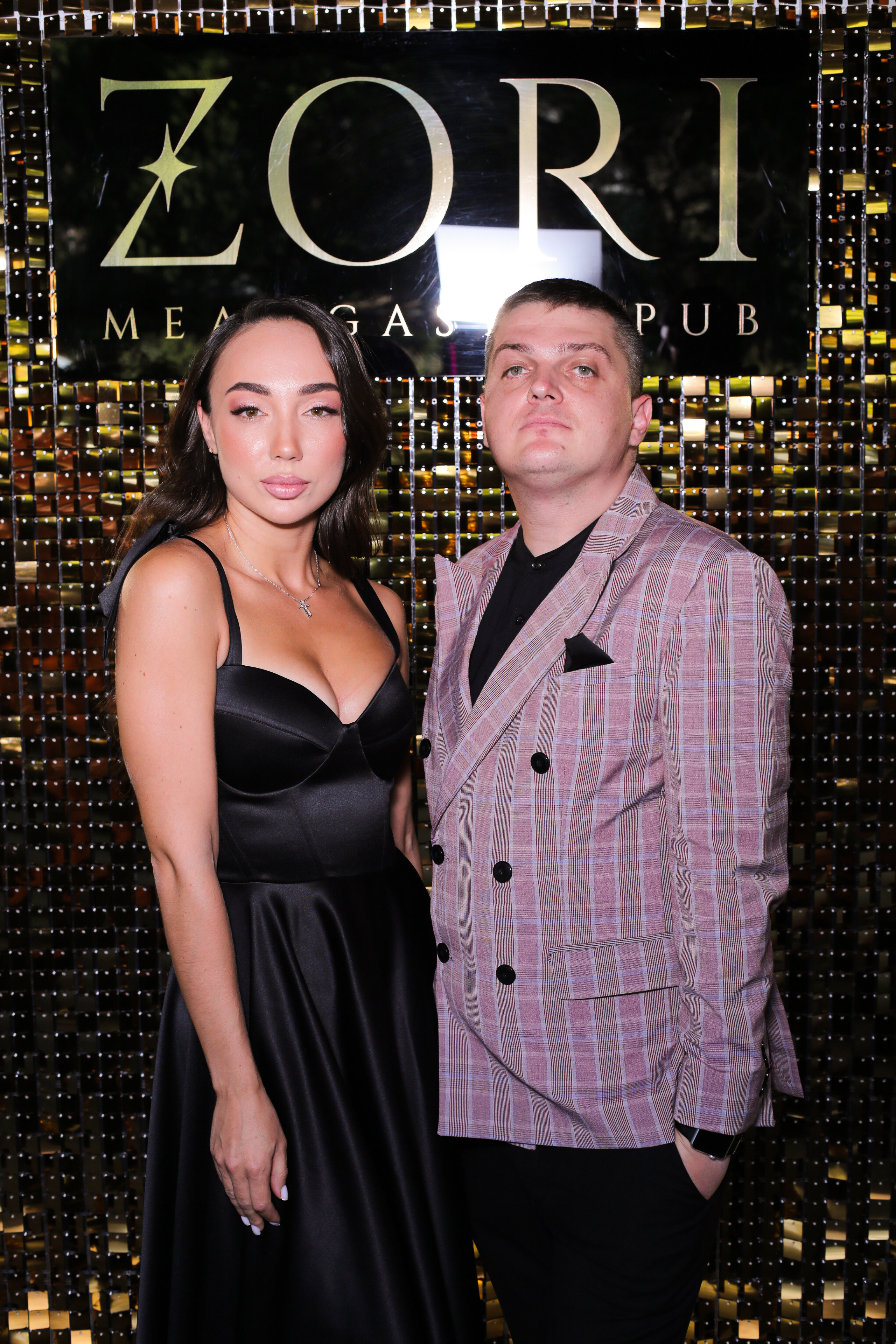 ДН Zori. Аренды интерактивных фотозон в Харькове