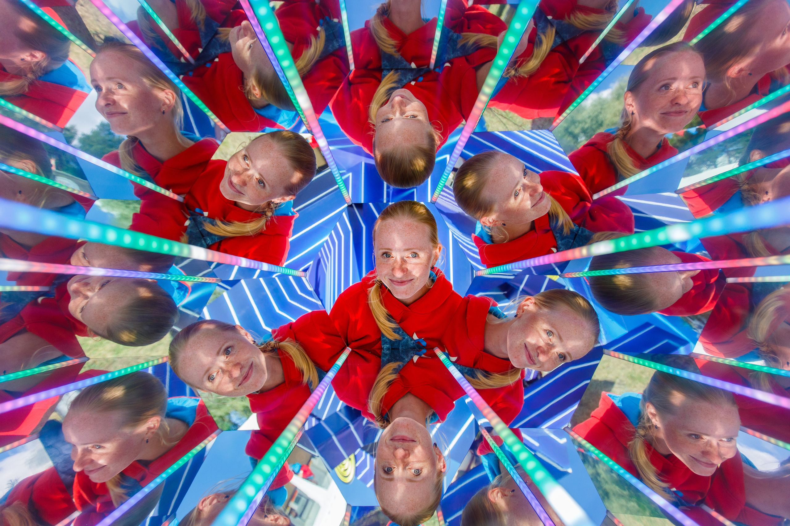 NIX (04.09.2021). Аренды интерактивных фотозон в Харькове