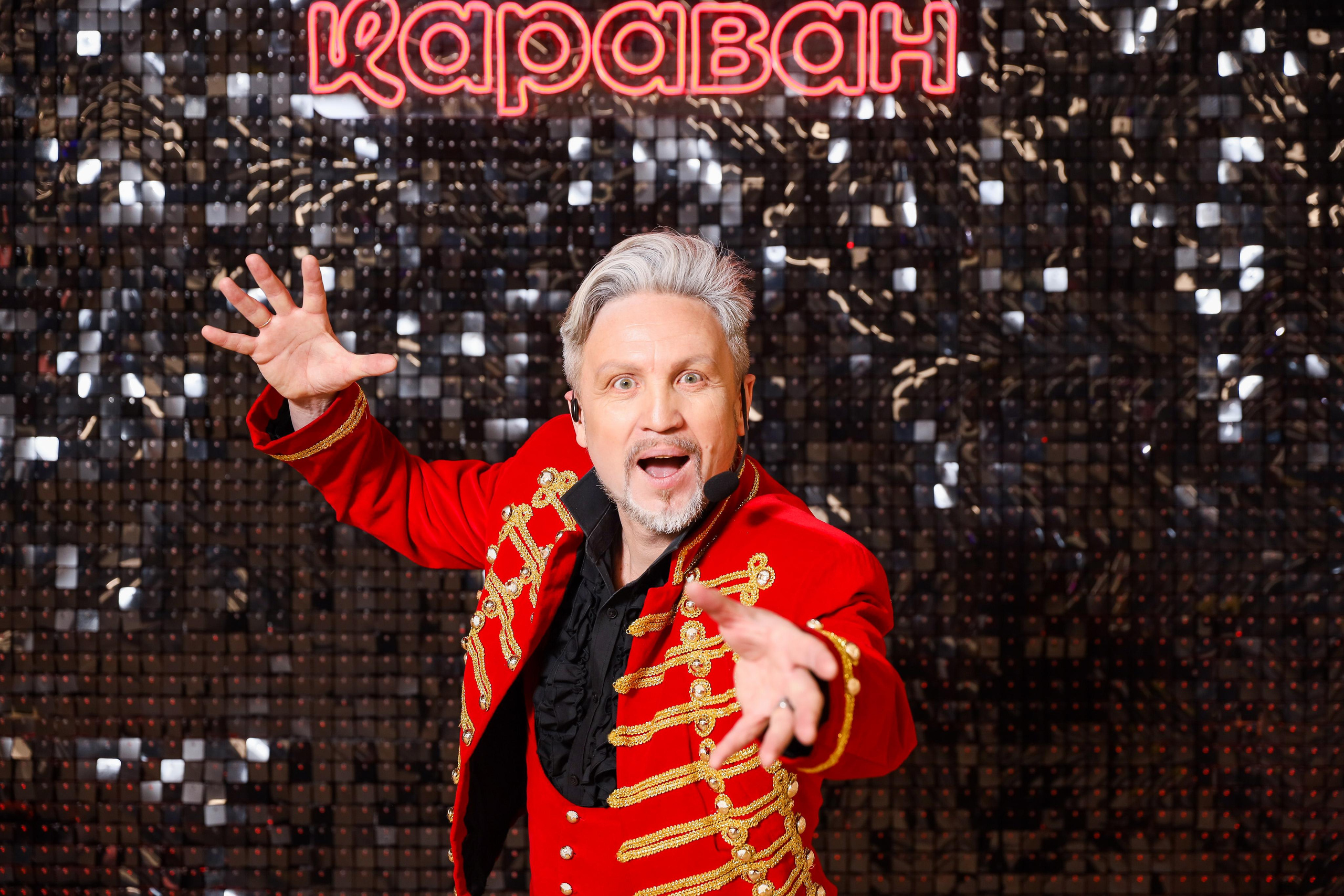 Фотомозаїка на 580 фото для ТРЦ Караван. Аренды интерактивных фотозон в Харькове