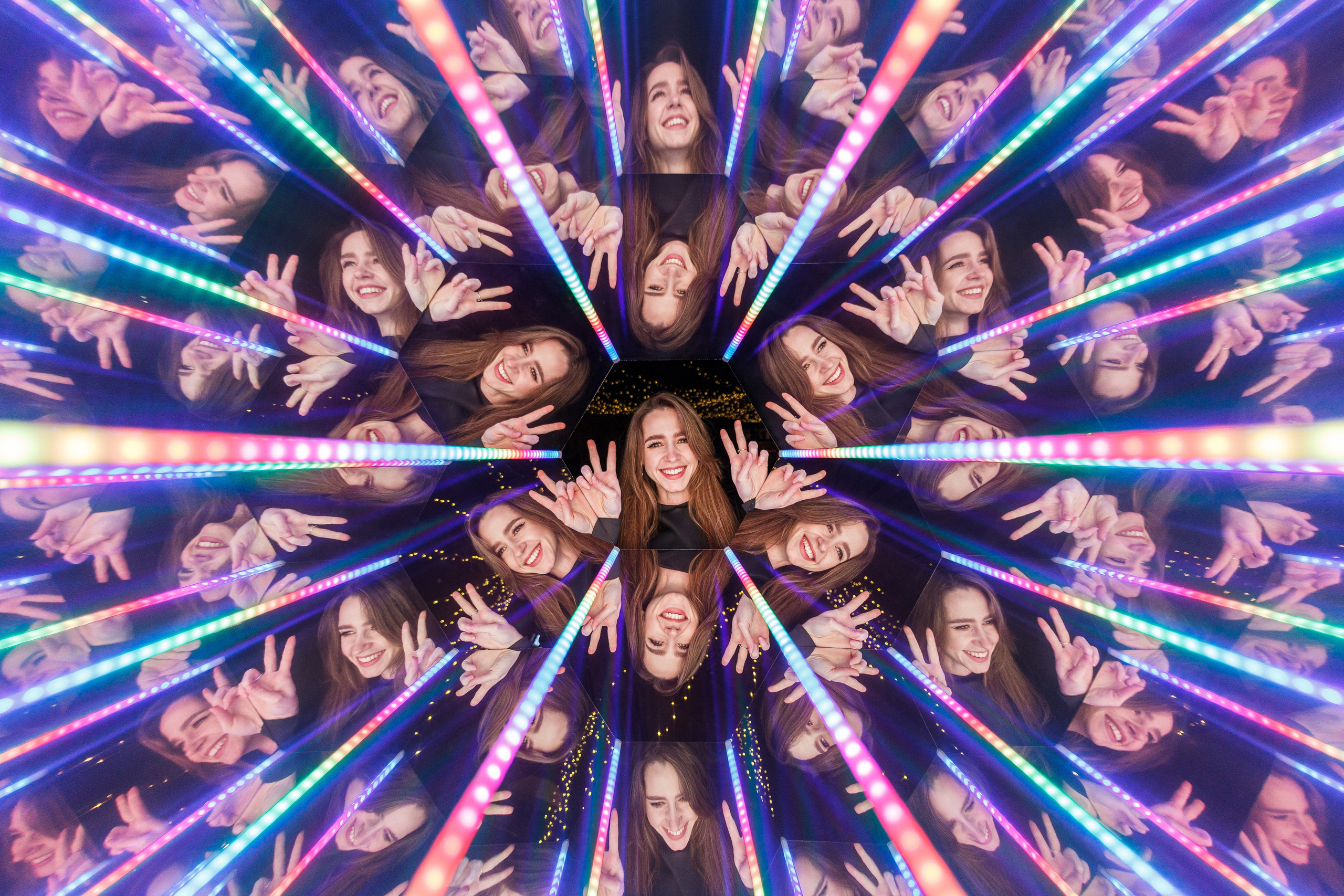 Калейдоскоп на свадьбе Алексея и Ання. Аренды интерактивных фотозон в Харькове