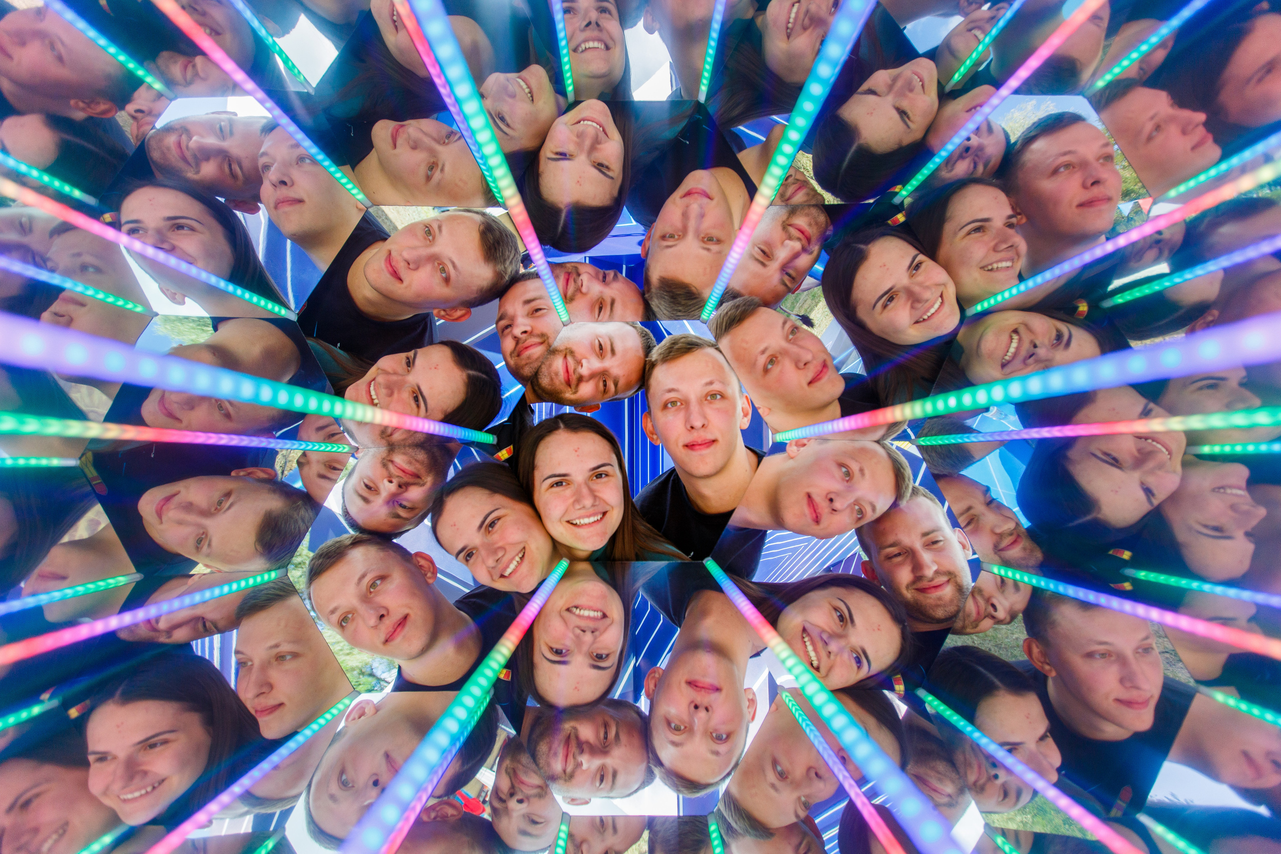 NIX (04.09.2021). Аренды интерактивных фотозон в Харькове