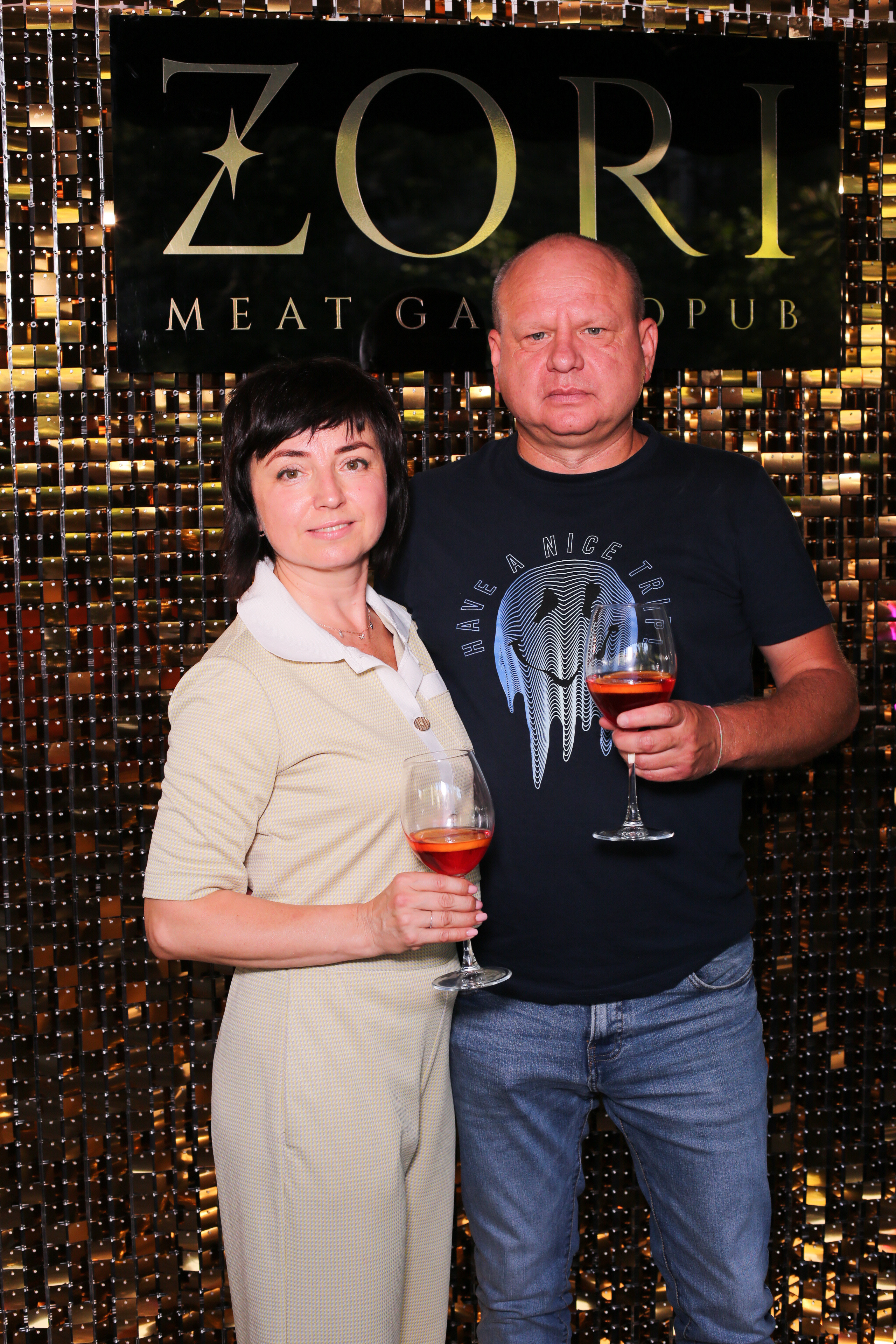 ДН Zori. Аренды интерактивных фотозон в Харькове