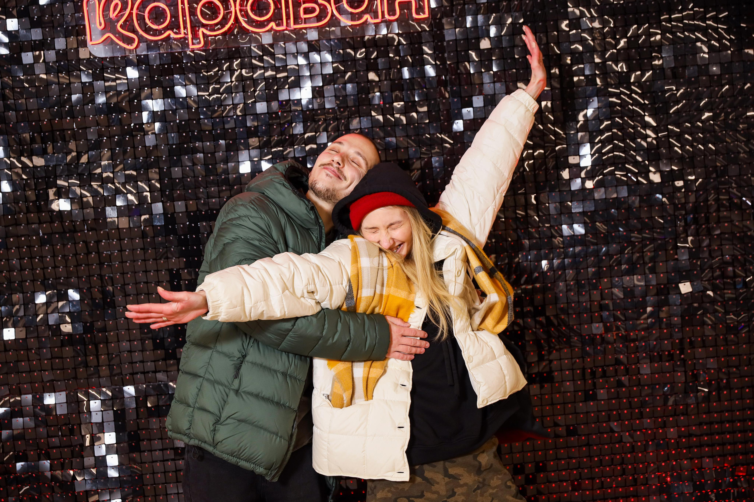 Фотомозаїка на 580 фото для ТРЦ Караван. Аренды интерактивных фотозон в Харькове