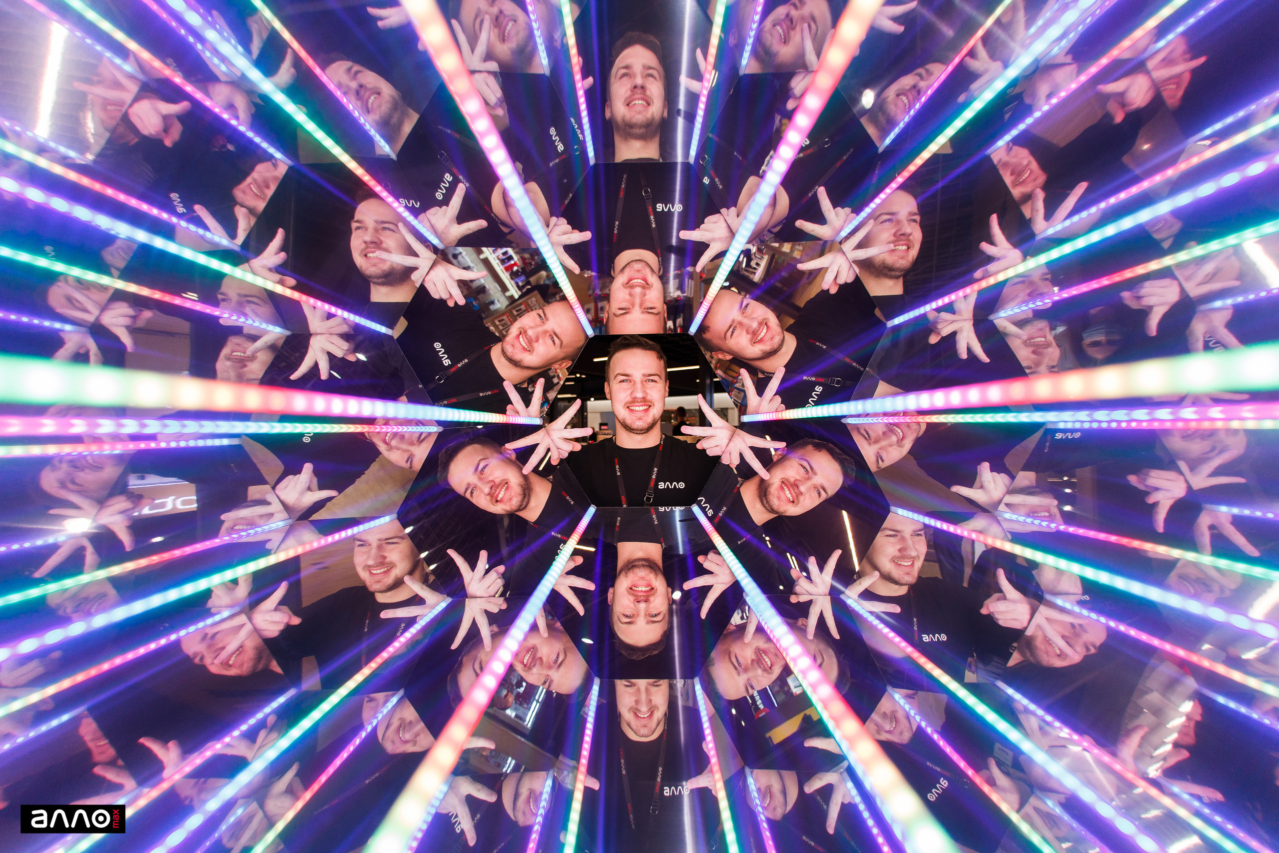 АЛЛО Калейдоскоп. Аренды интерактивных фотозон в Харькове