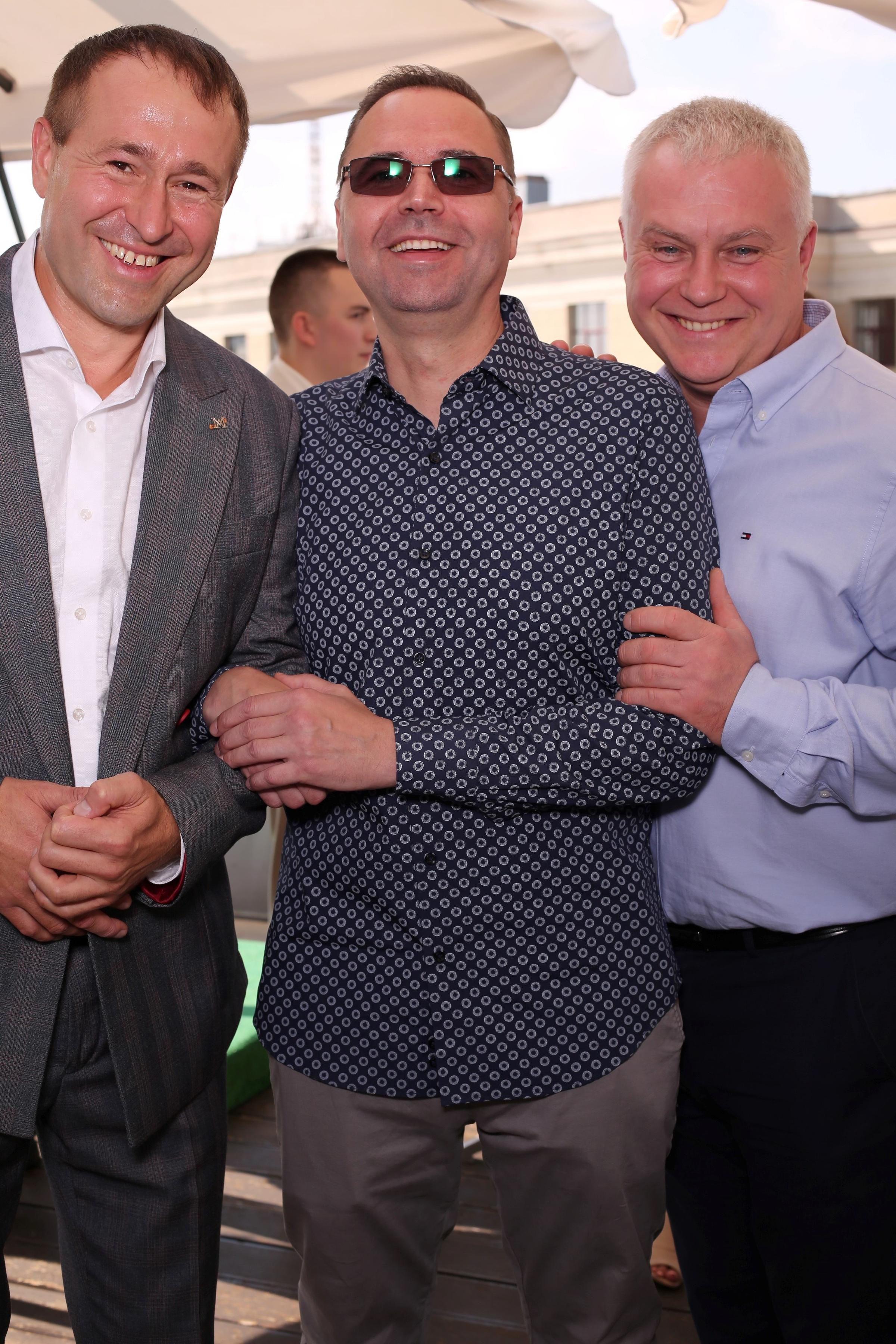 Максим та Іветта (AiR PhotoBox). Оренда інтерактивних фотозон у Харкові