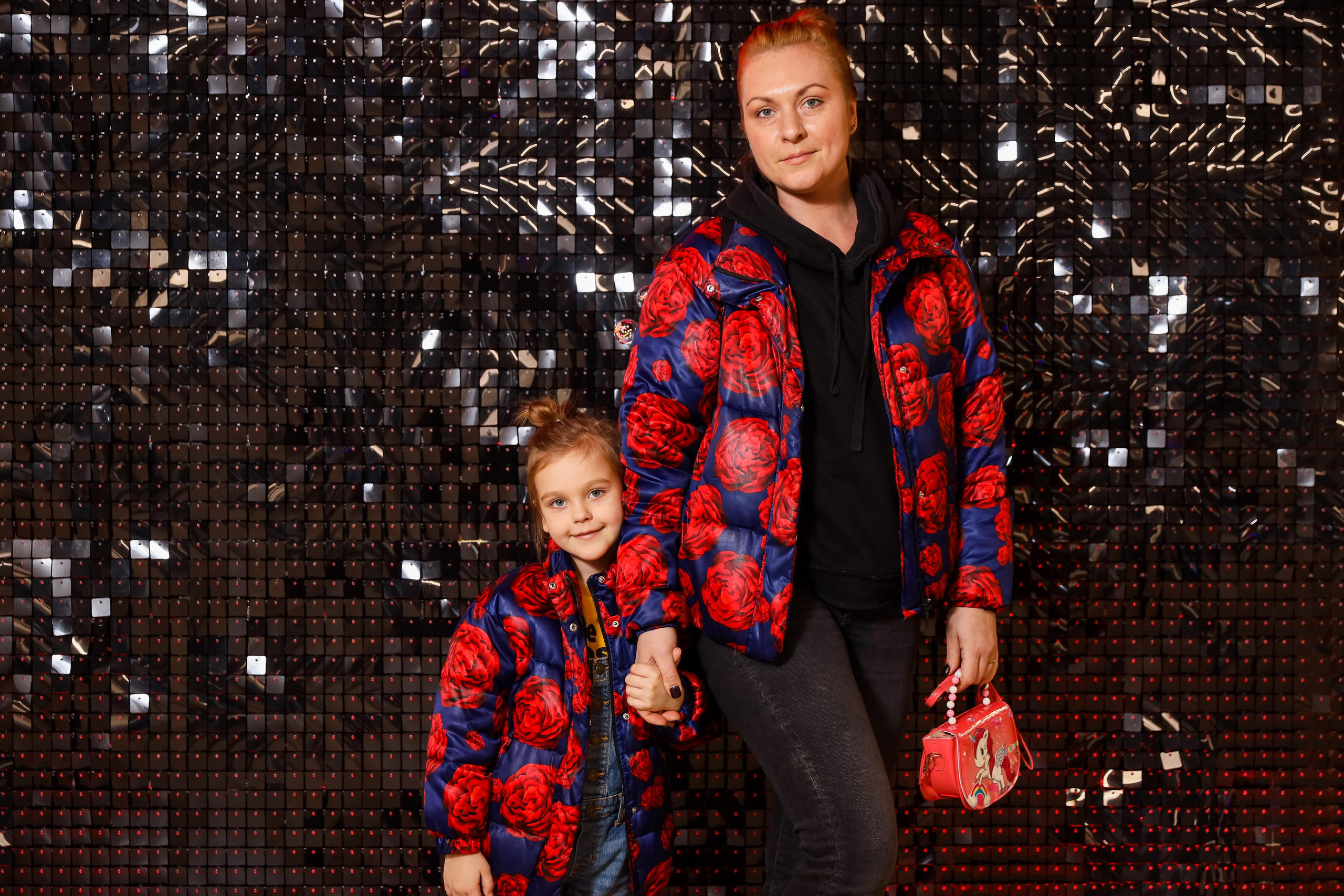 Фотомозаїка на 580 фото для ТРЦ Караван. Аренды интерактивных фотозон в Харькове