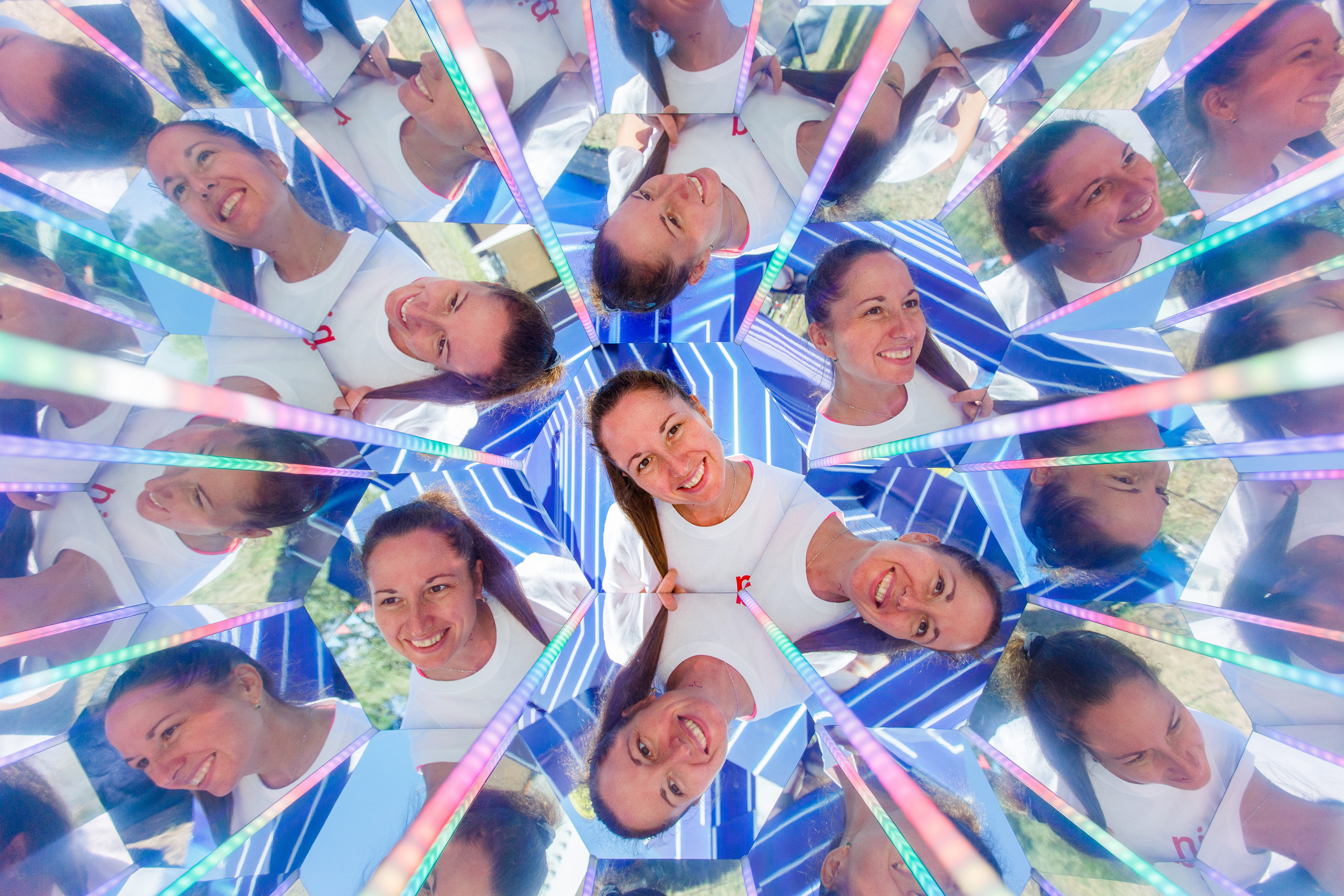 NIX (04.09.2021). Аренды интерактивных фотозон в Харькове