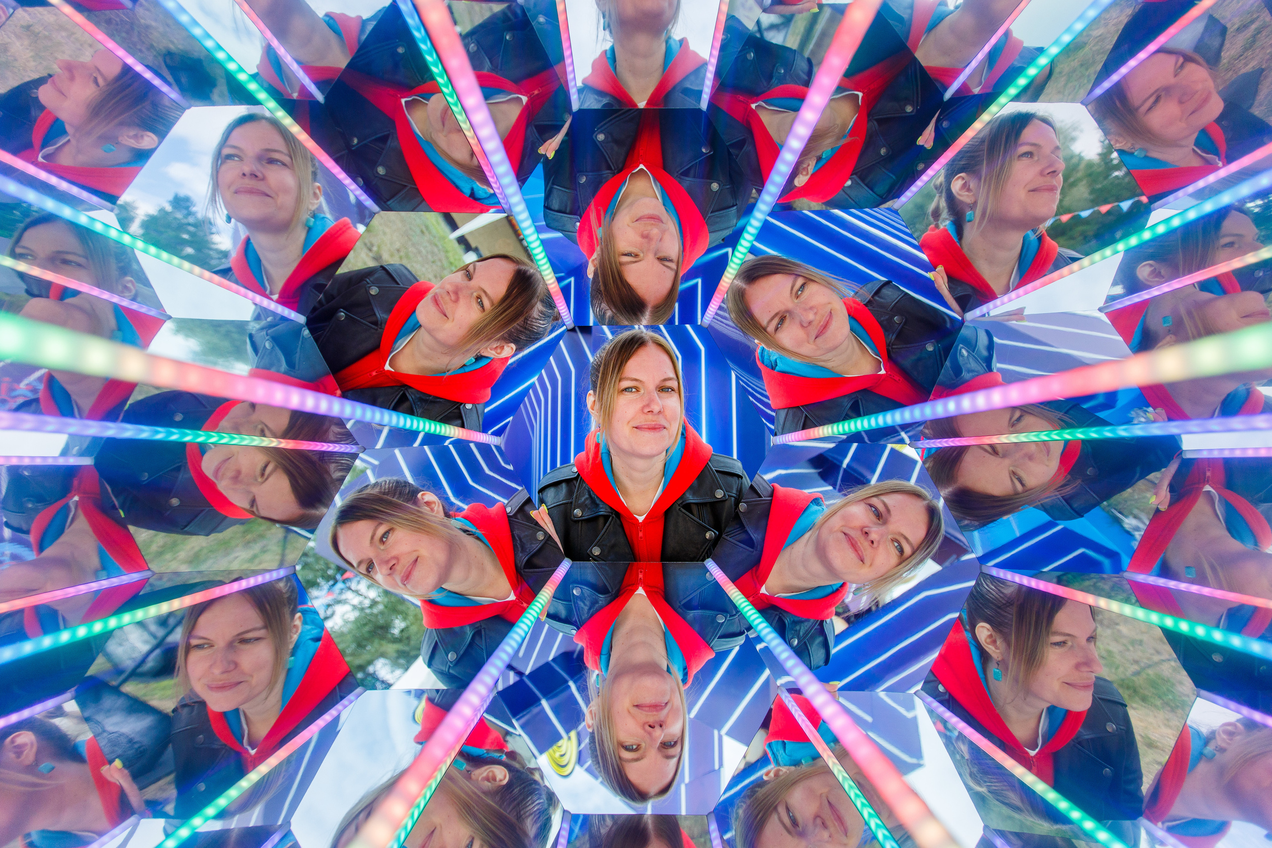 NIX (04.09.2021). Аренды интерактивных фотозон в Харькове