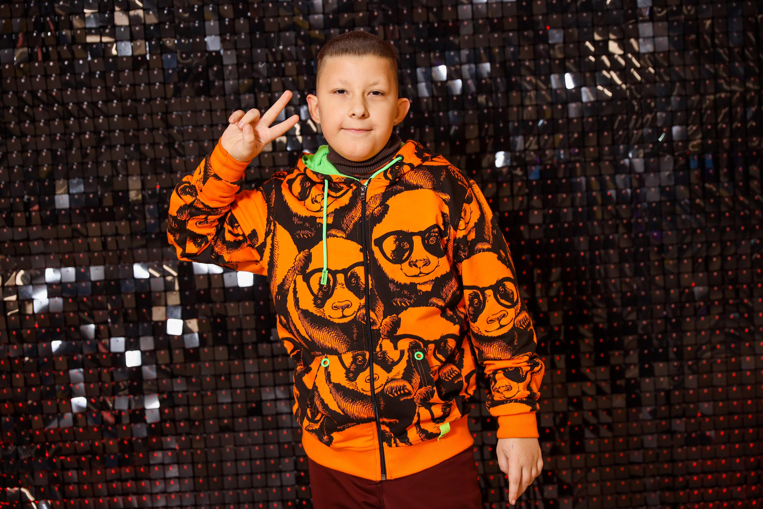 Фотомозаїка на 580 фото для ТРЦ Караван. Аренды интерактивных фотозон в Харькове