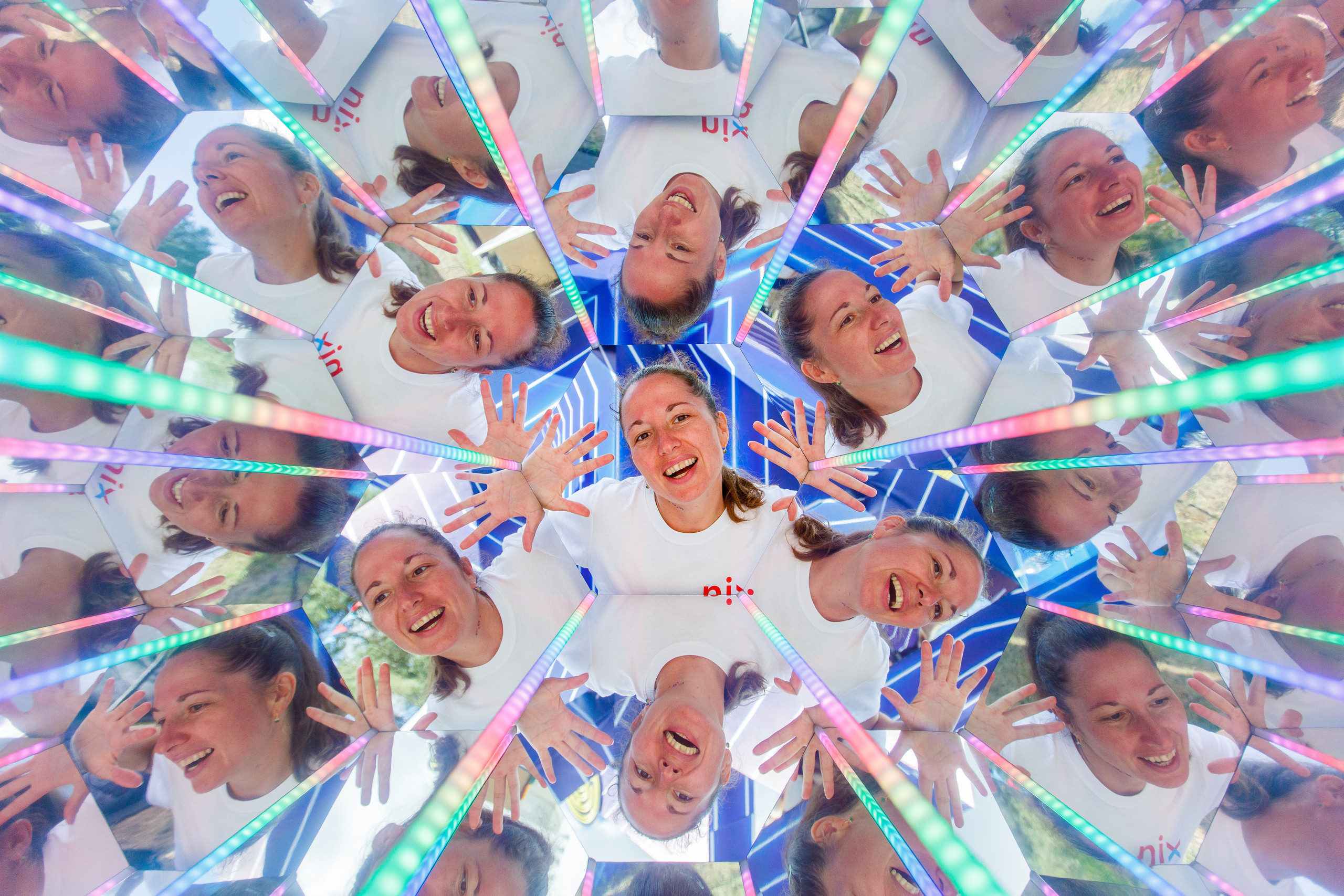 NIX (04.09.2021). Аренды интерактивных фотозон в Харькове