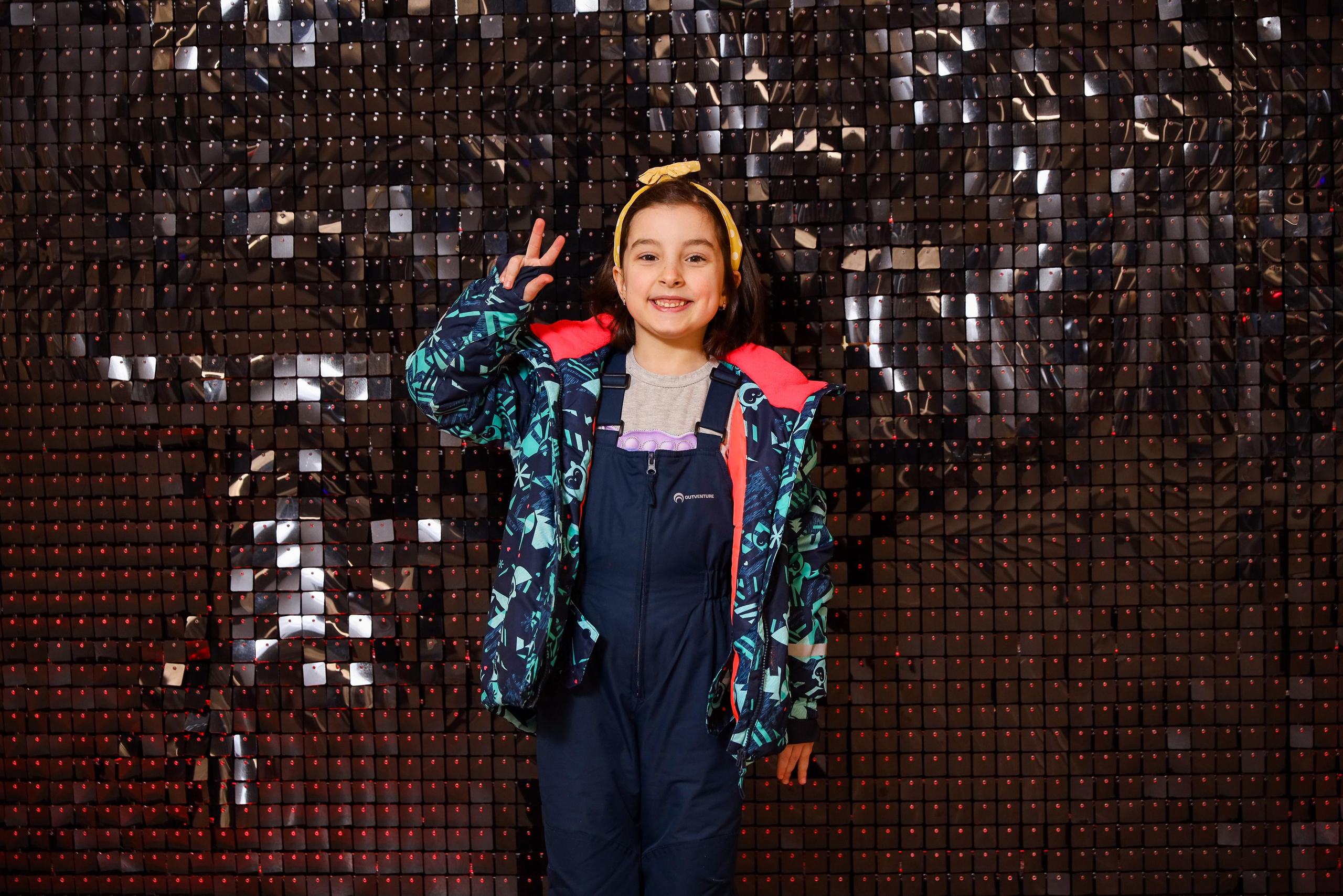 Фотомозаїка на 580 фото для ТРЦ Караван. Аренды интерактивных фотозон в Харькове