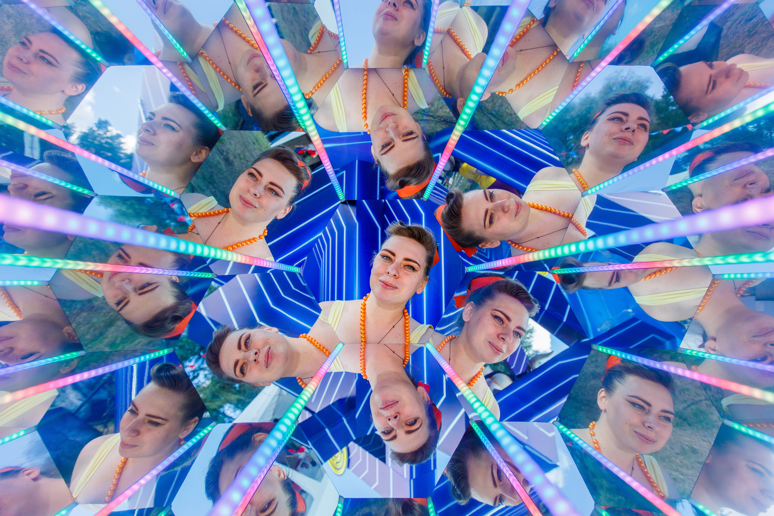 NIX (04.09.2021). Аренды интерактивных фотозон в Харькове