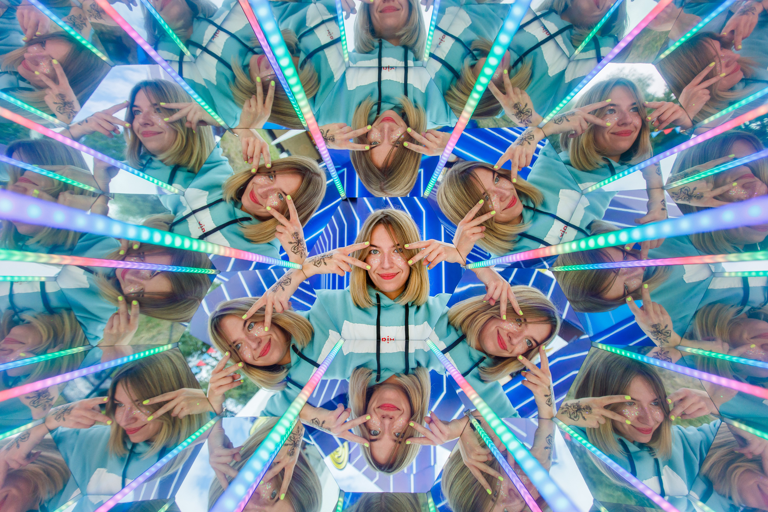 NIX (04.09.2021). Аренды интерактивных фотозон в Харькове