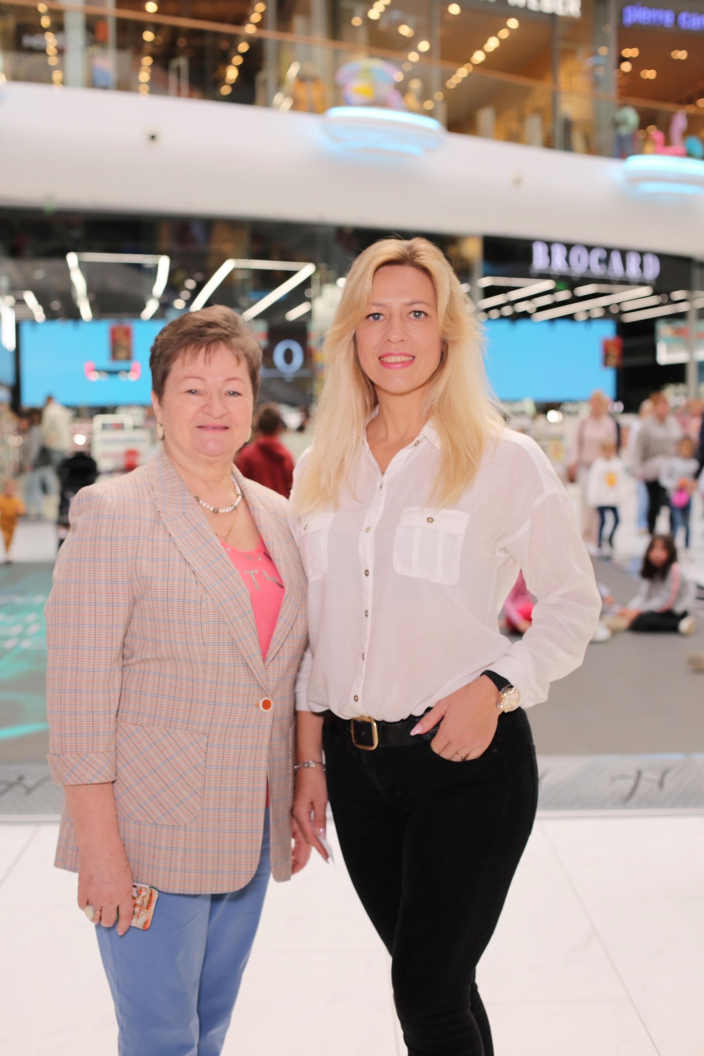 911 для НФАУ. Аренды интерактивных фотозон в Харькове