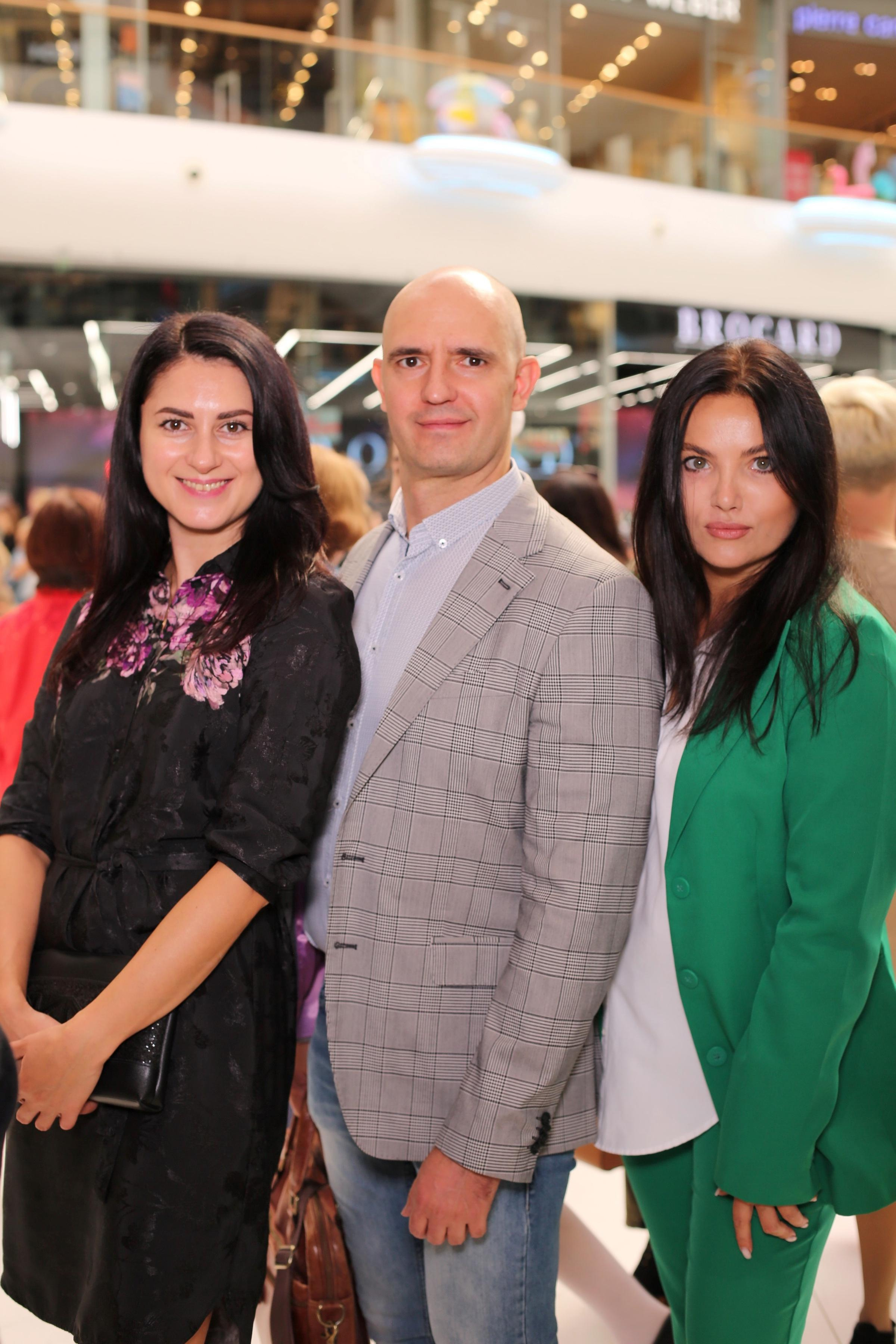 911 для НФАУ. Аренды интерактивных фотозон в Харькове