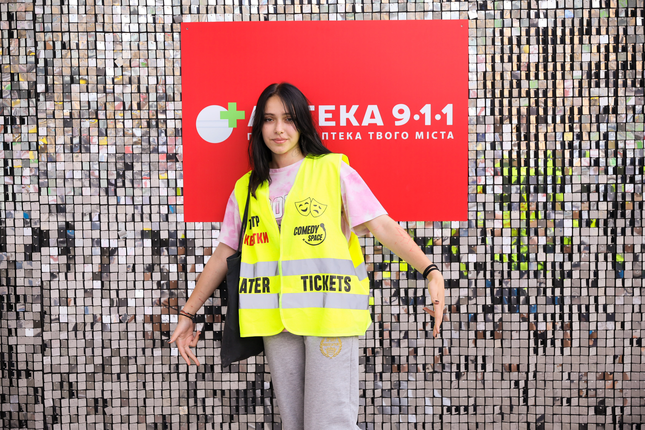 Аптека 911 (Фотомозаїка). Аренды интерактивных фотозон в Харькове