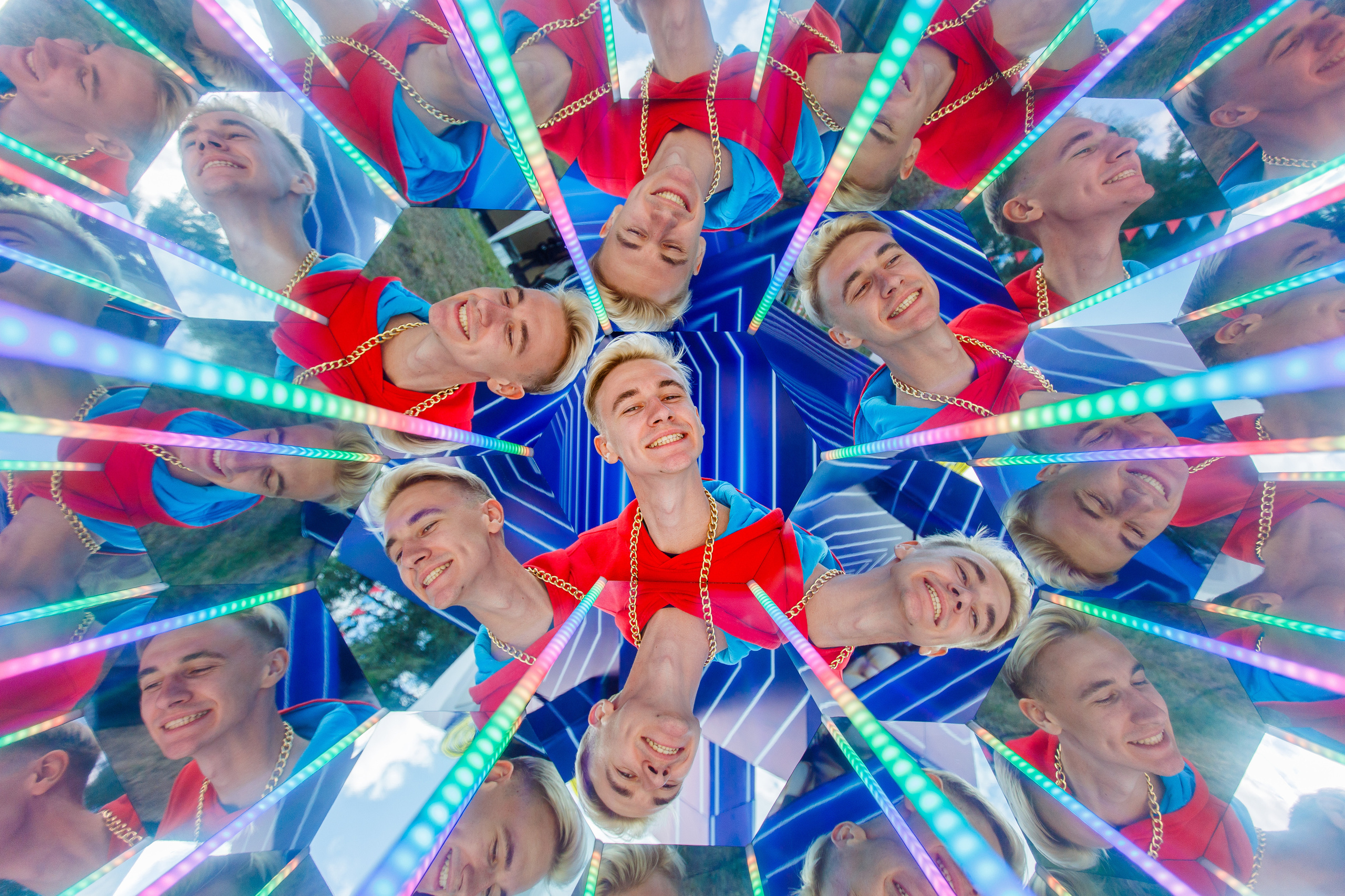 NIX (04.09.2021). Аренды интерактивных фотозон в Харькове